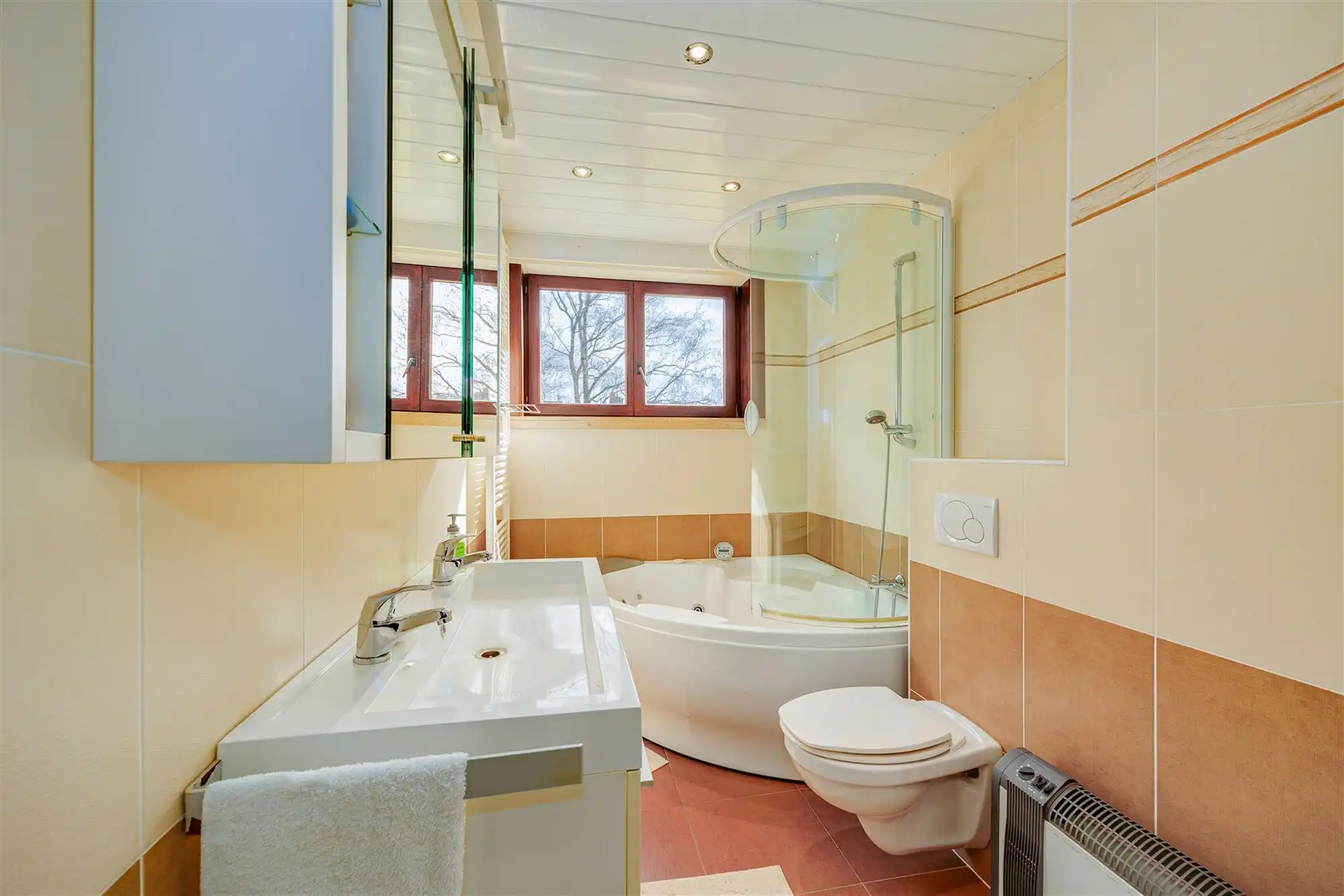 Ruime en lichte bel-étage met 3-4 slk in een rustige woonwijk in Kontich foto 25