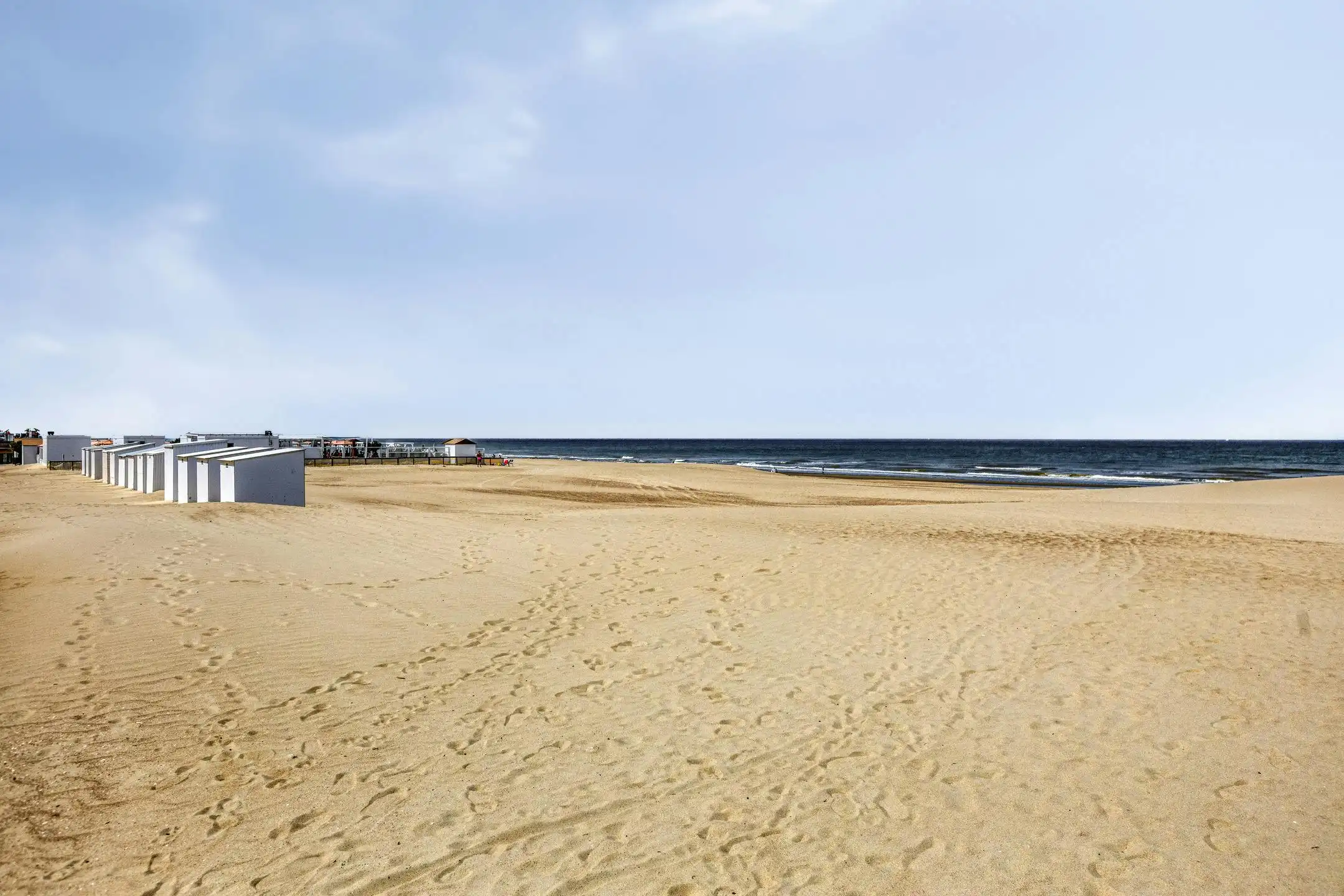 Ruim nieuwbouw appartement (147m²) met 3 slaapkamers foto 22