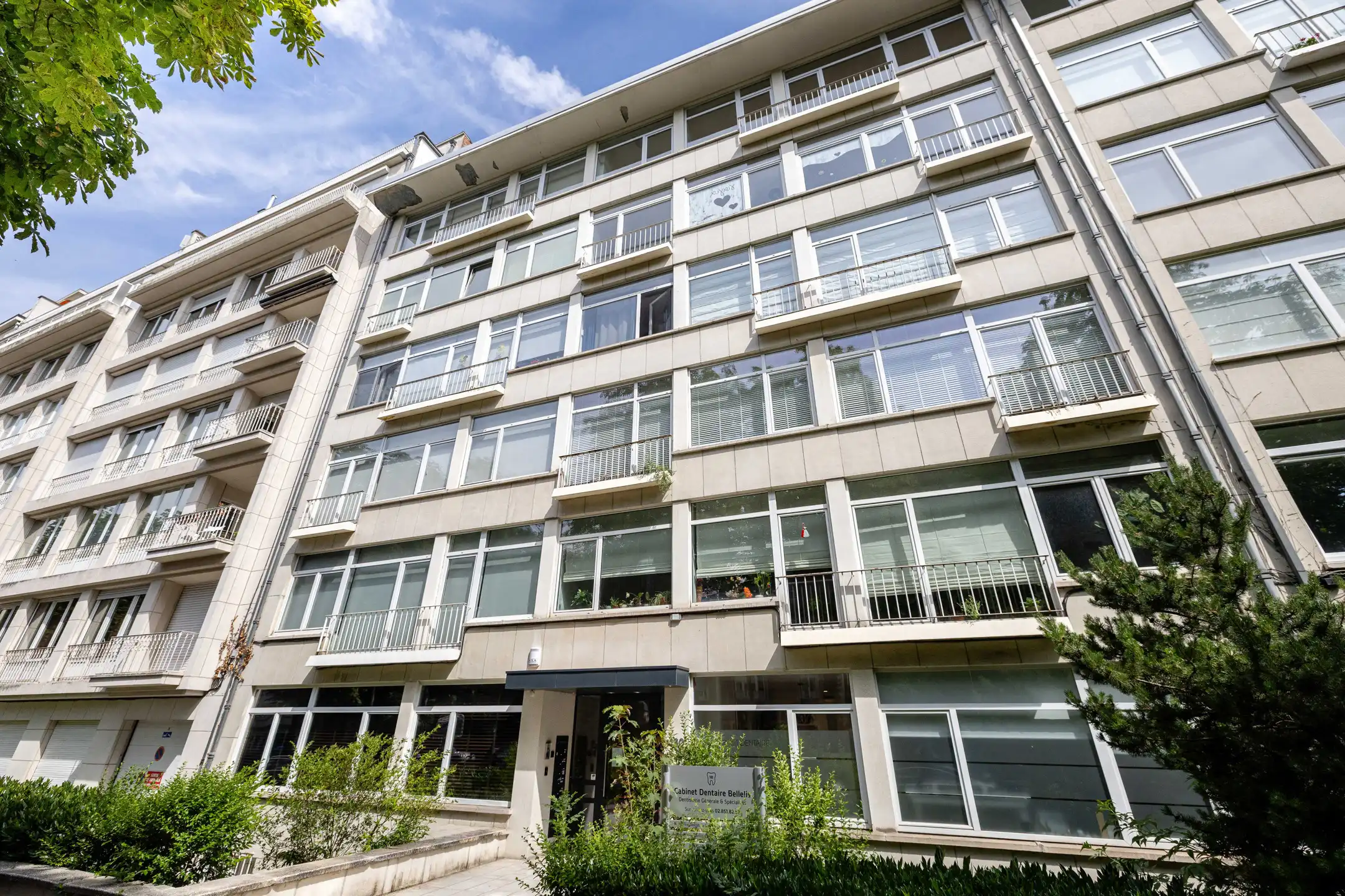 Ruim appartement met 2 slaapkamers – Ukkel, Ter Kamerenbos foto 2