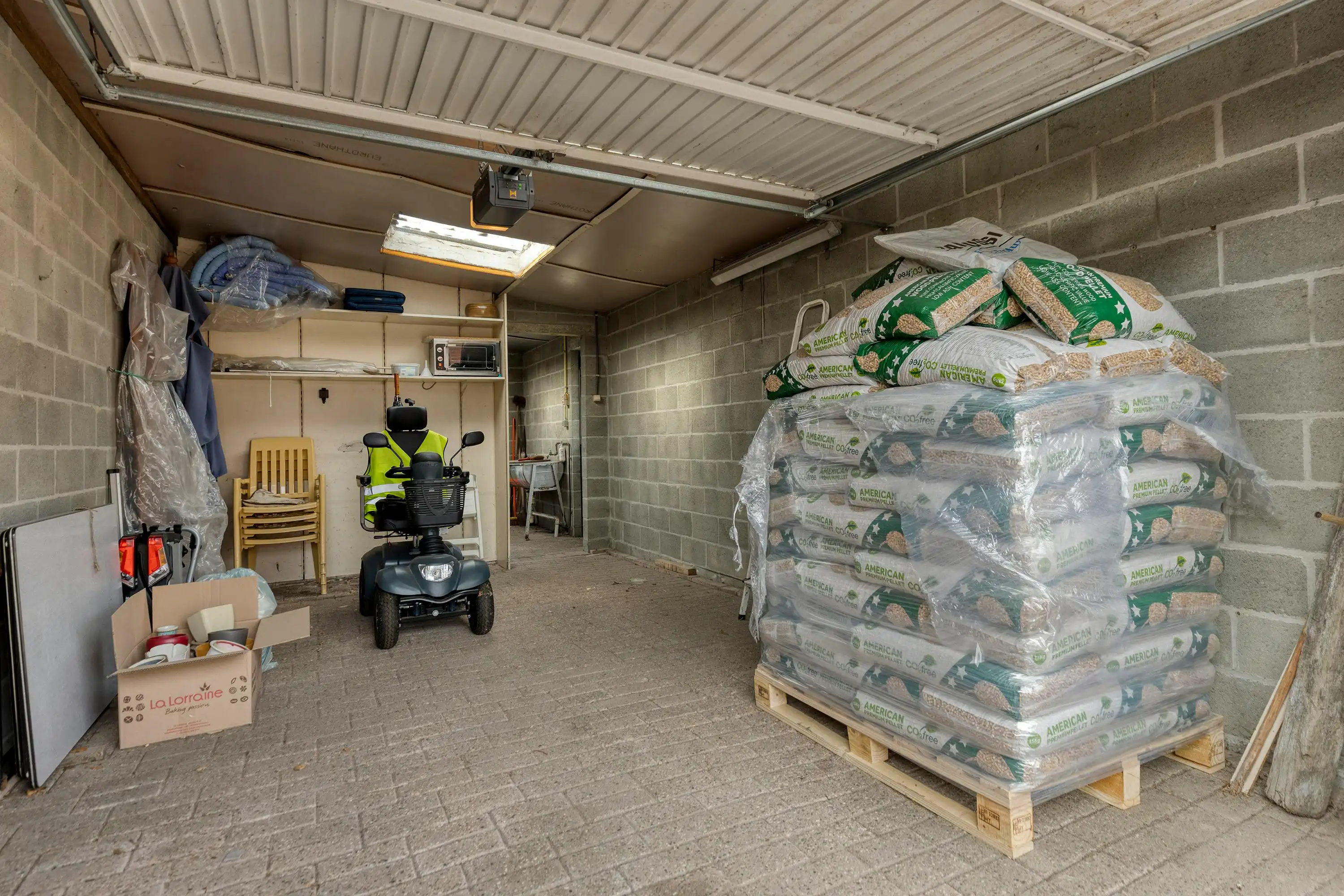 Huis met 4 slaapkamers en grote tuin te koop in Wuustwezel! foto 29