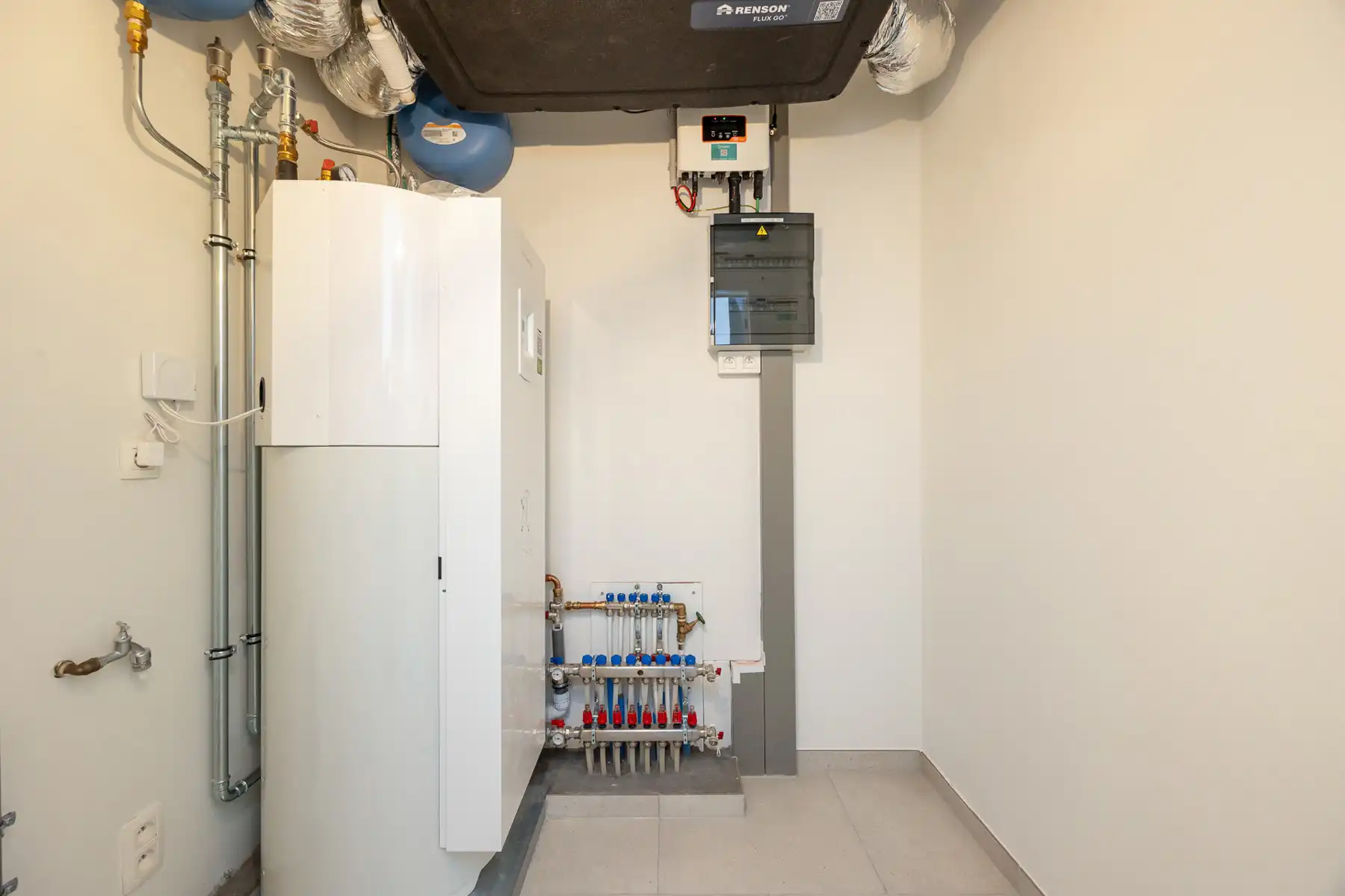 Instapklaar nieuwbouwappartement (6% !) met tuin in Putte! foto 9