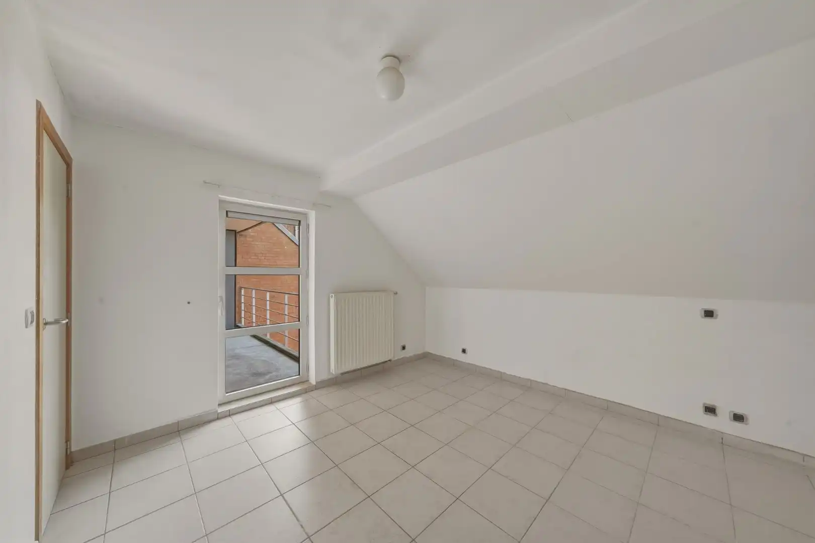 Opbrengsteigendom met 3 verhuurde appartementen in Oudenburg foto 14