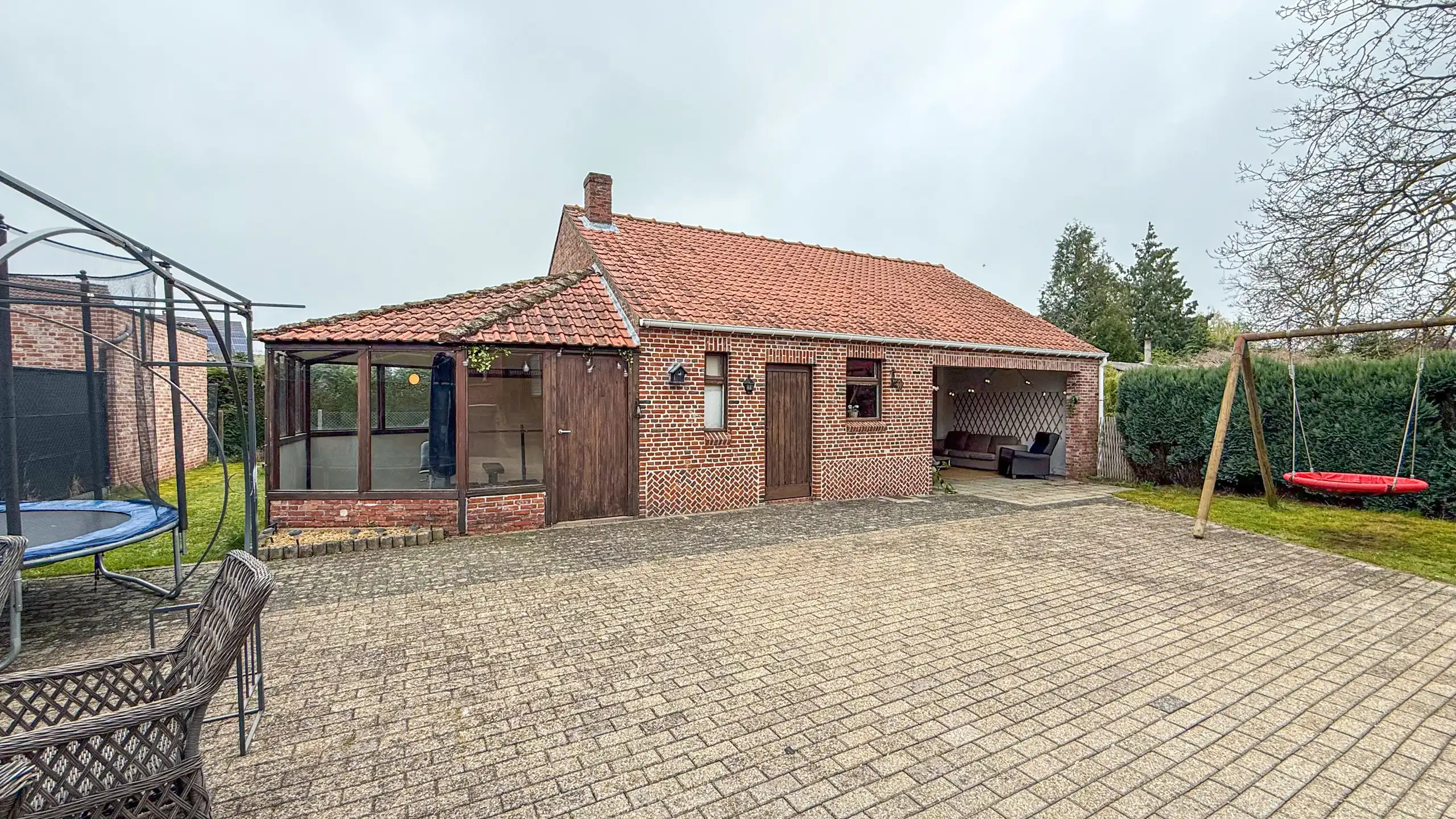 Instapklare open bebouwing met 4 slpk en 2 leefruimtes! foto 40