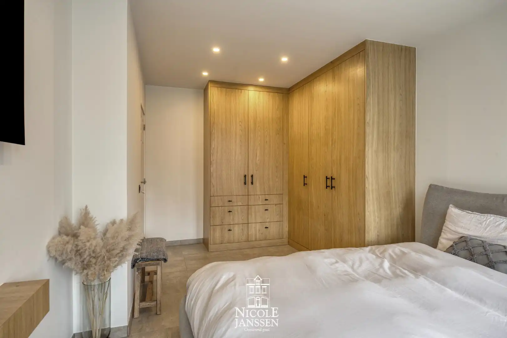 Ruime gezinswoning foto 15