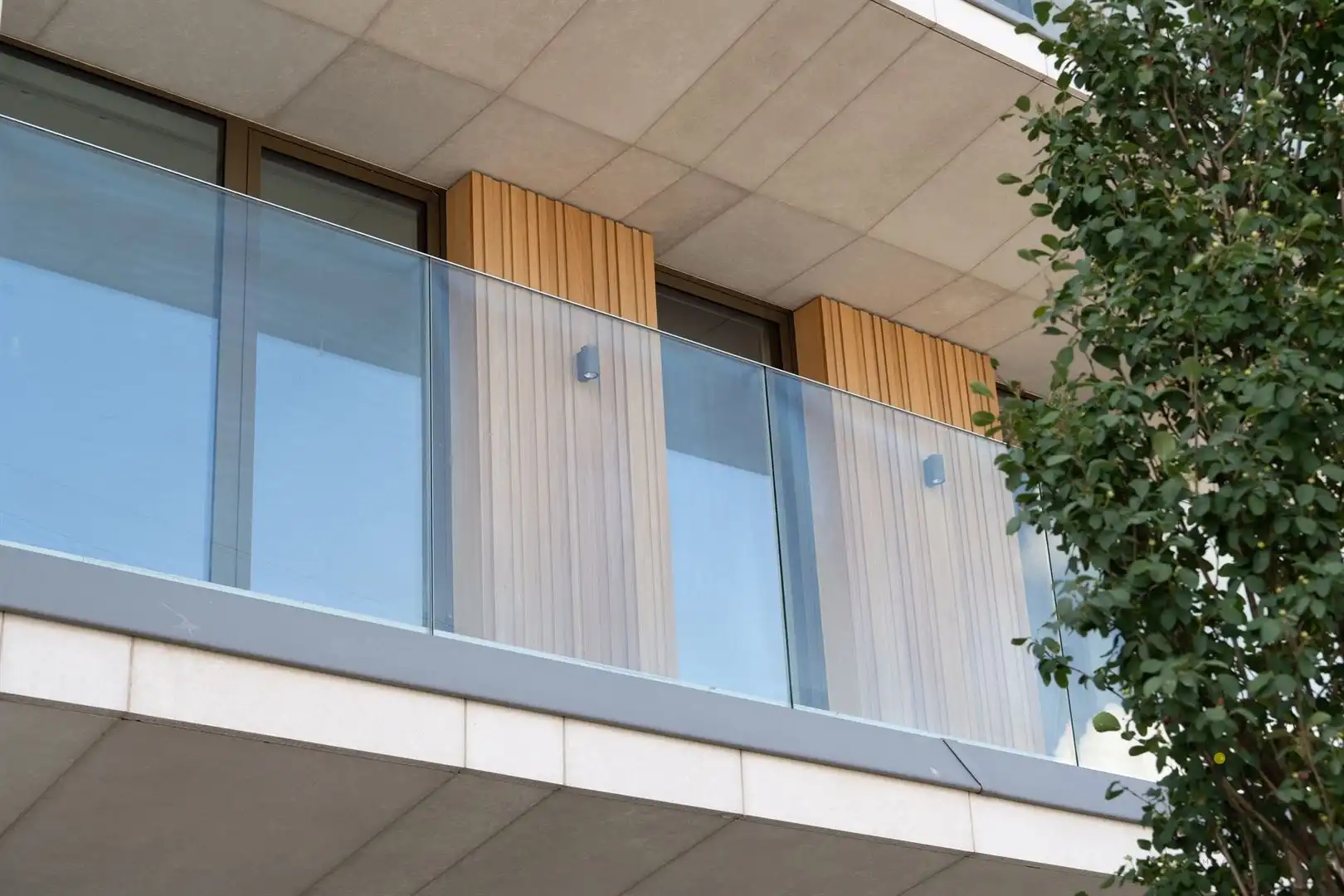 Luxueus nieuwbouwappartement met 2 slaapkamers en ruim terras in hartje Schilde  foto 2