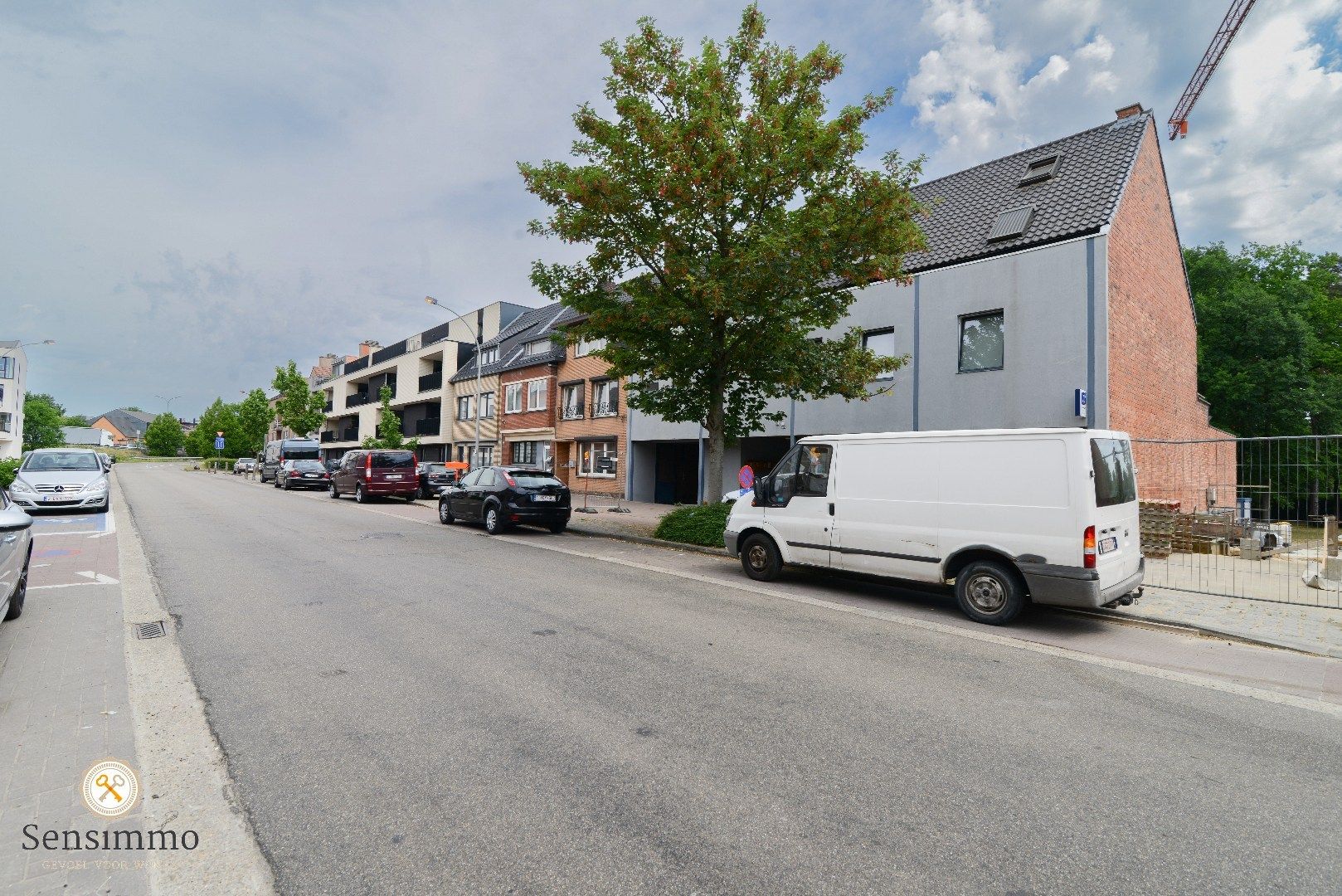 Instapklaar 1-slaapkamerappartement met terras en tuinzicht in Genk – ideaal als investering! foto 17