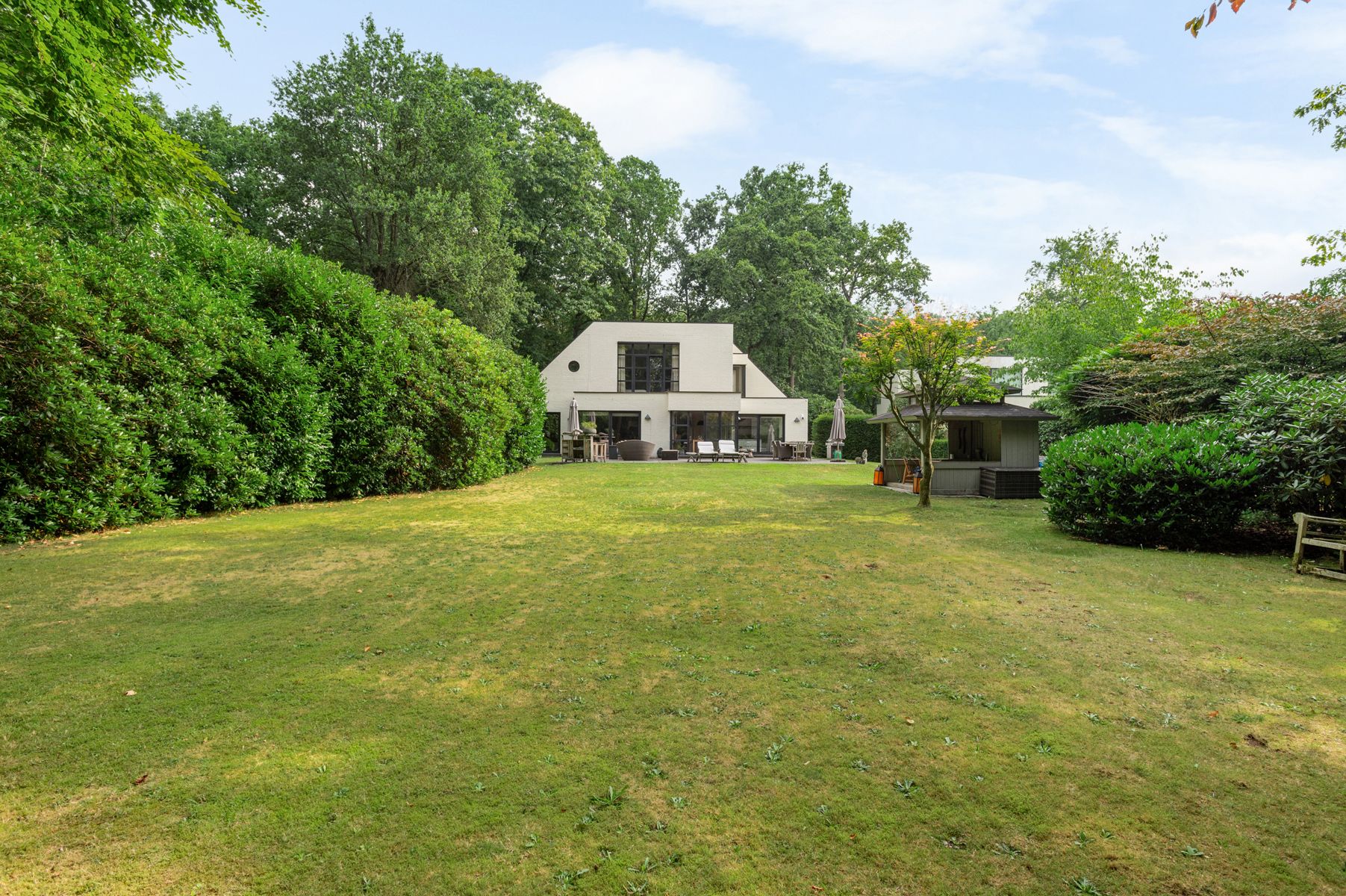 Moderne villa vlakbij het park van Halle Zoersel op 2.933m². foto 27