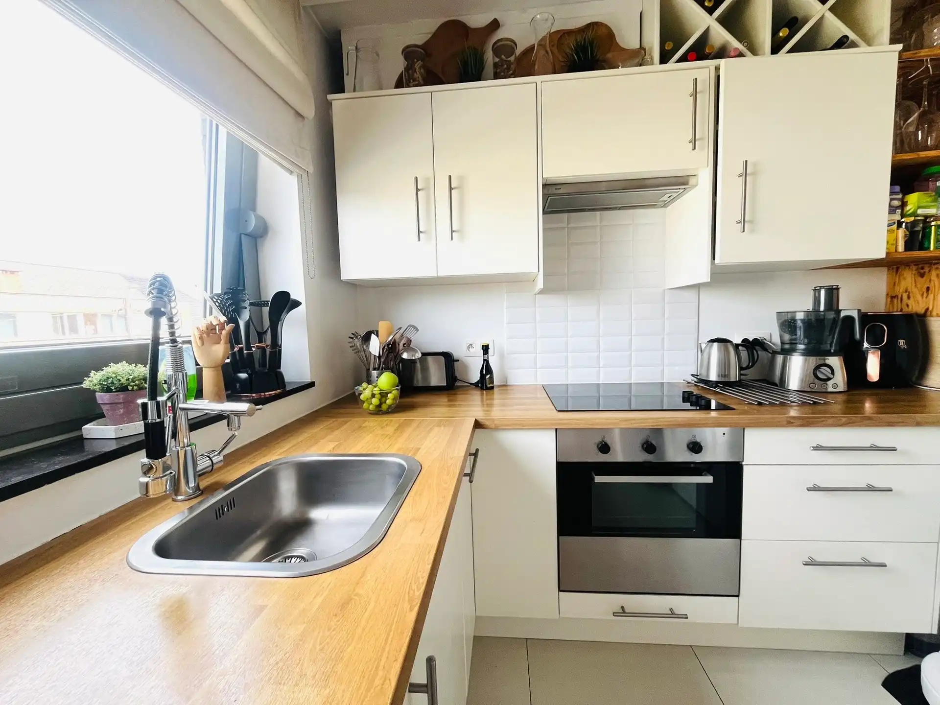 VOLLEDIG BEMEUBELD APPARTEMENT TE LIEDEKERKE foto 9