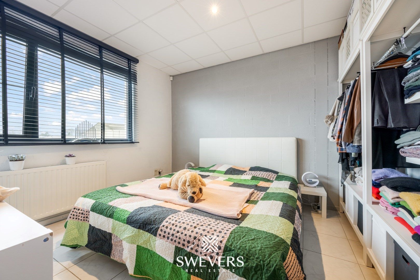 Industrieel pand met loods, toonzaal en woongedeelte in Gingelom foto 13