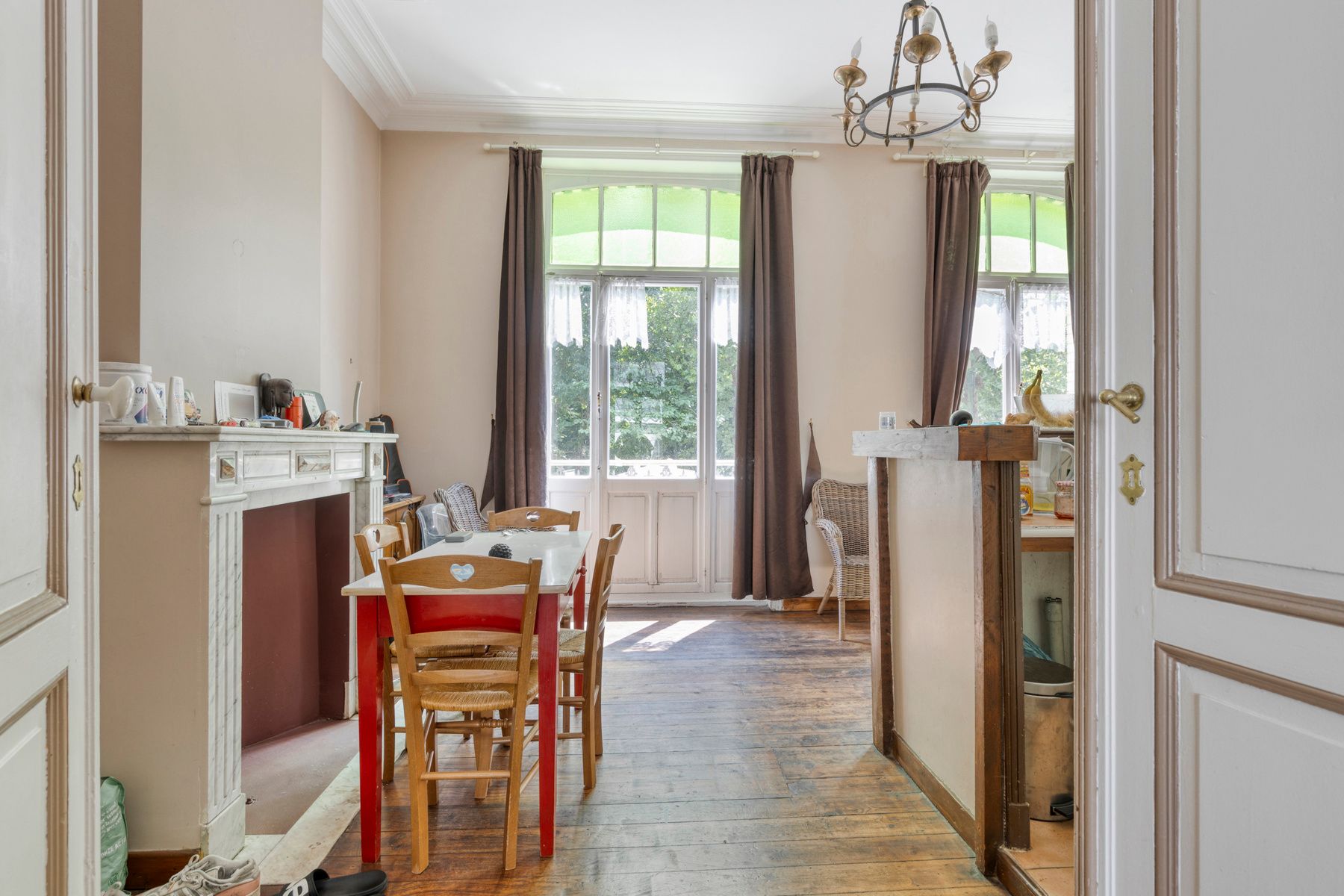 Schitterend gelegen herenwoning met veel karakter foto 16