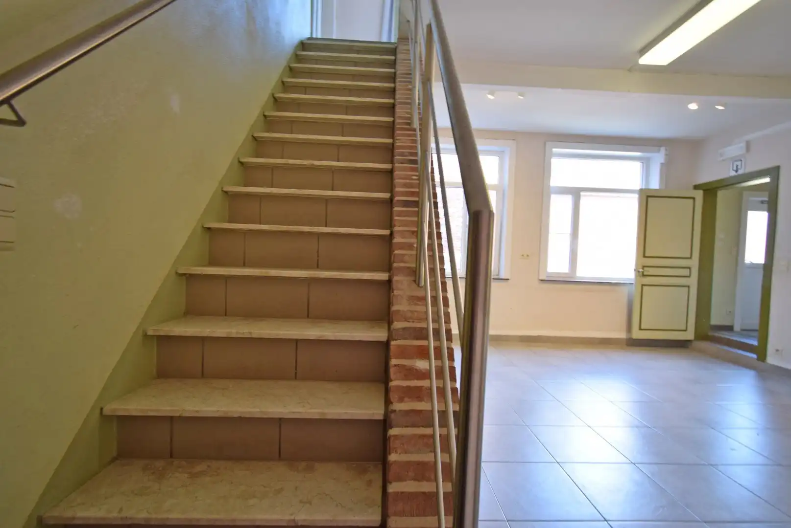 Uniek wooncomplex als geheel te huur in centrum Lichtervelde foto 8