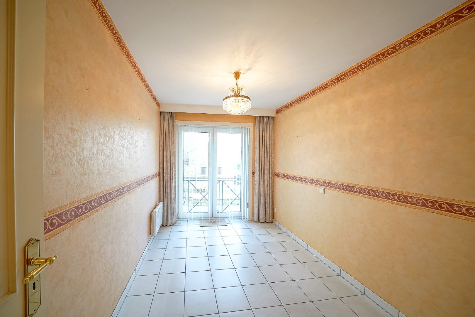 Rustig gelegen appartement met 1 slaapkamer en bureau/dressing nabij de winkelstraat foto 11