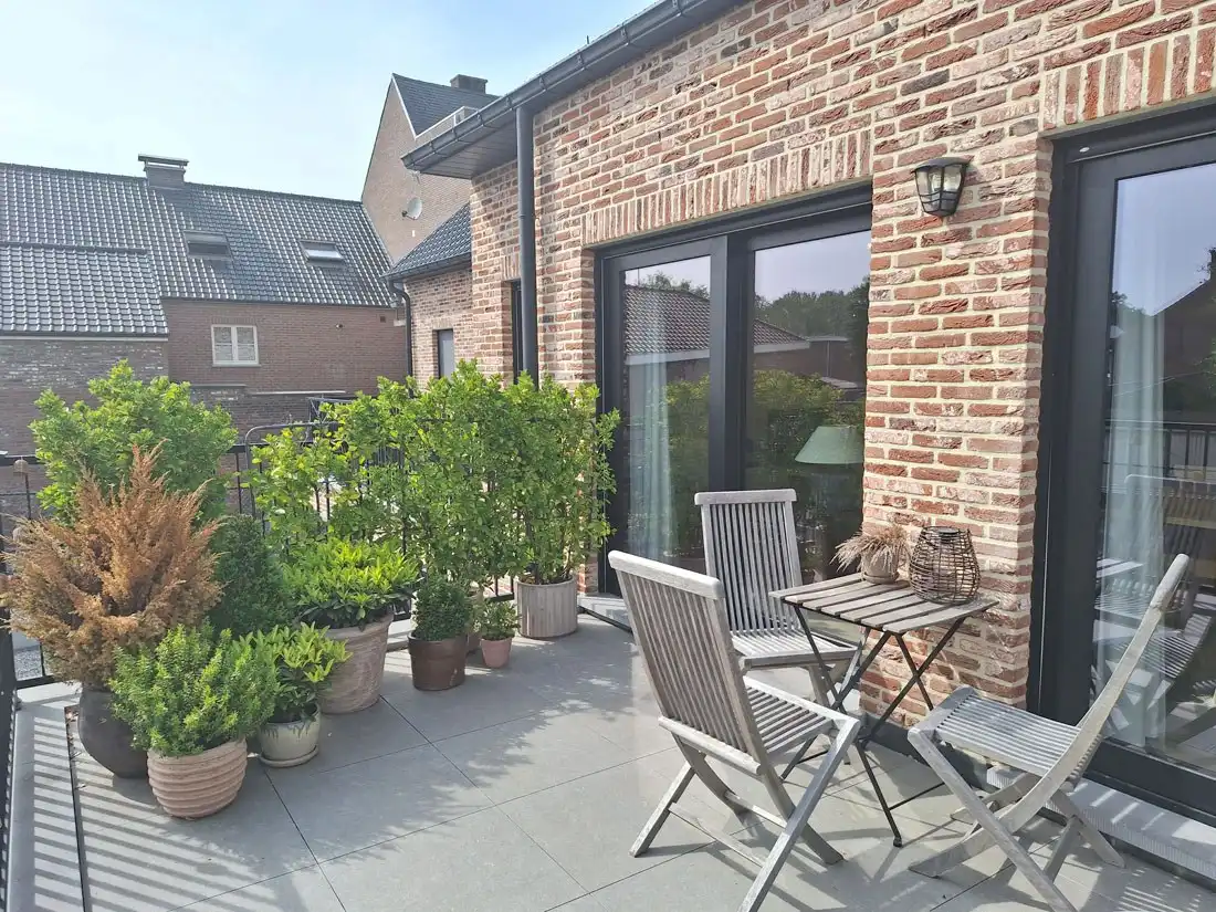 Stijlvol en luxueus appartement te huur in Beverst-Bilzen foto 23