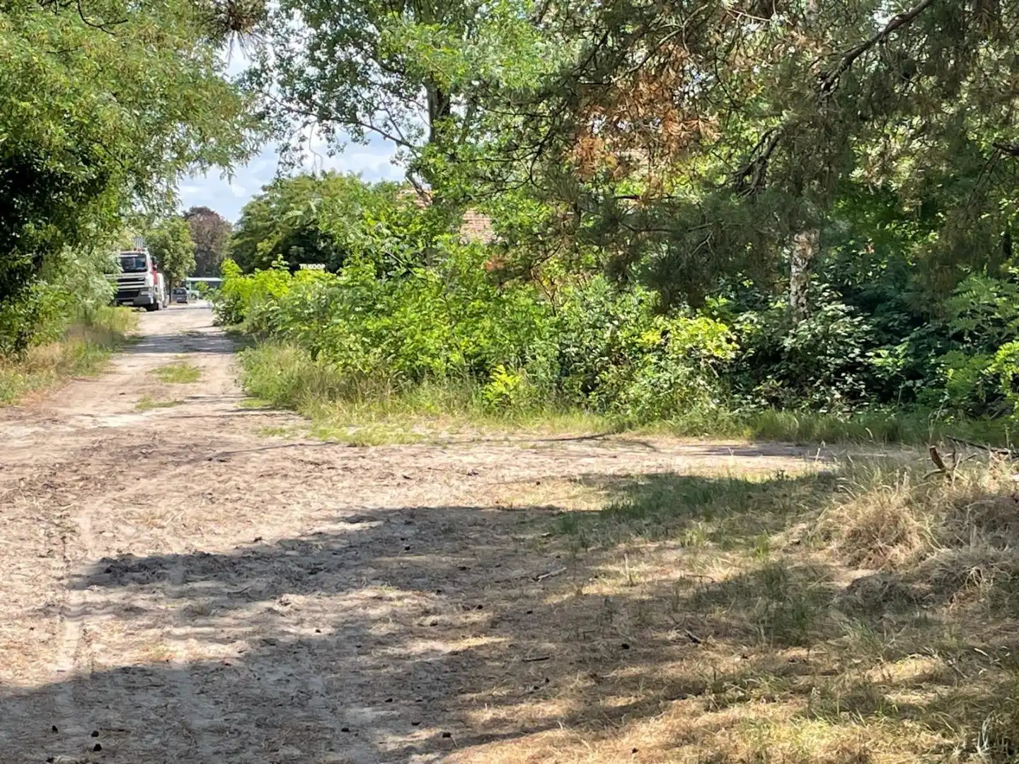 Dubbele woonst op 3000m²  met uitzicht op natuur en water foto 14