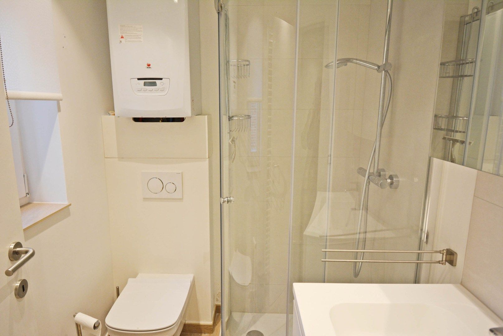 Charmante woning met tuin, terras en 2 slaapkamers. foto 10