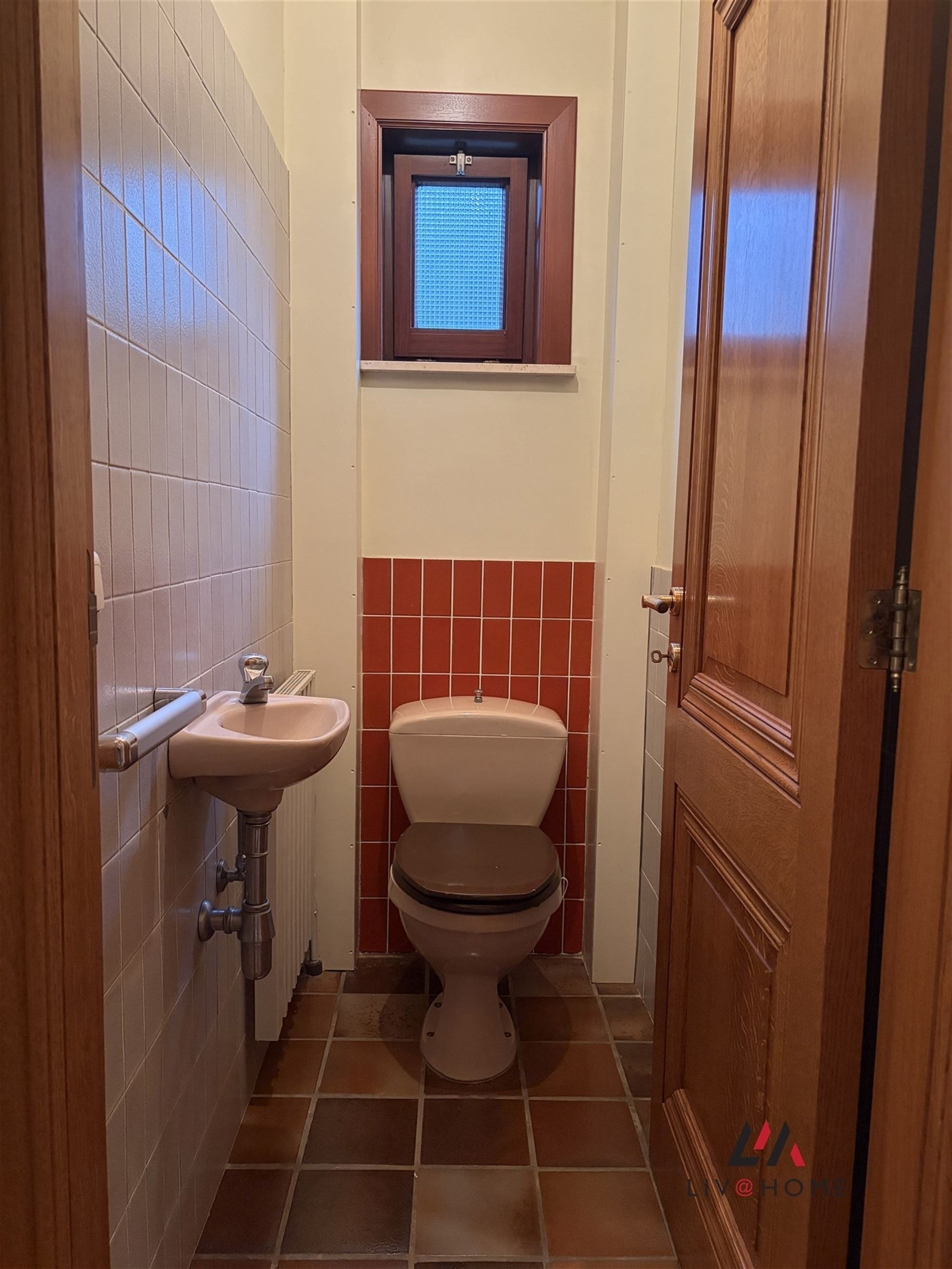 ZEER CHARMANTE VILLA MET OVERDEKT ZWEMBAD EN UNIEKE LIGGING! foto 12