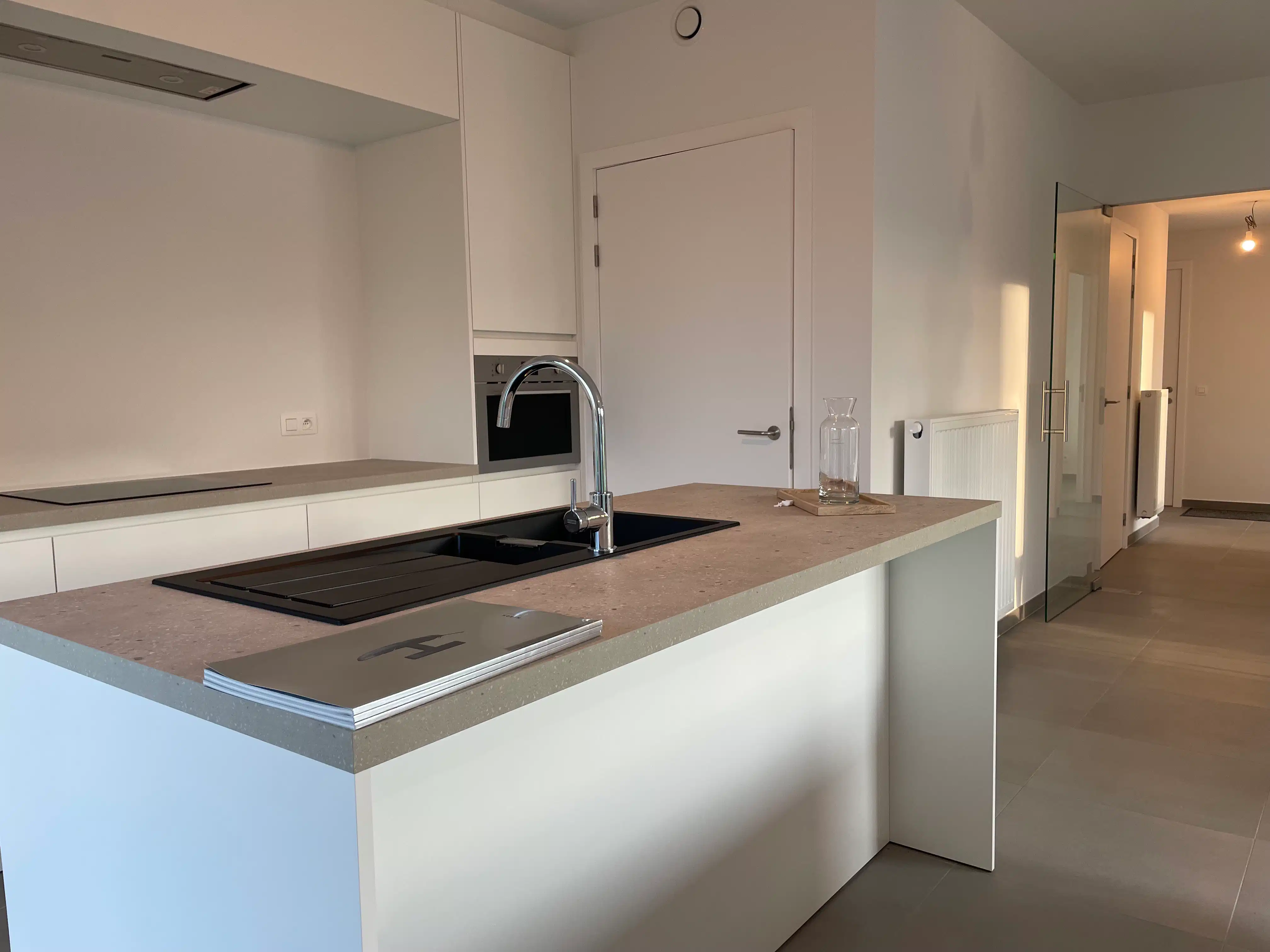 Twee-slaapkamer GELIJKVLOERS nieuwbouw hoekappartement + terras foto 10