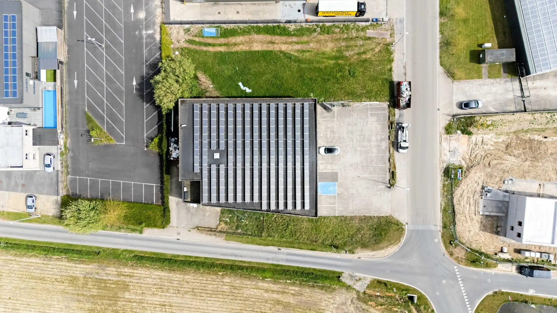 Polyvalent bedrijfsgebouw met woonst op strategische locatie te koop foto 16