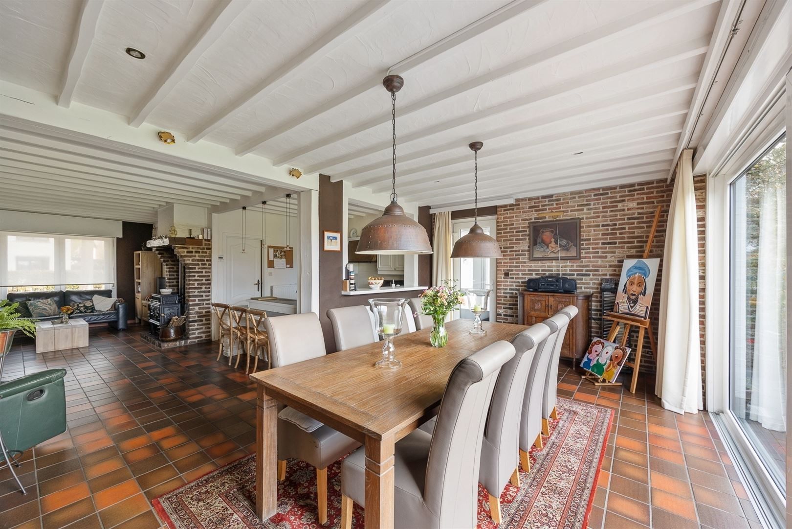 Charmante woning met prachtig groen en open zicht foto 3