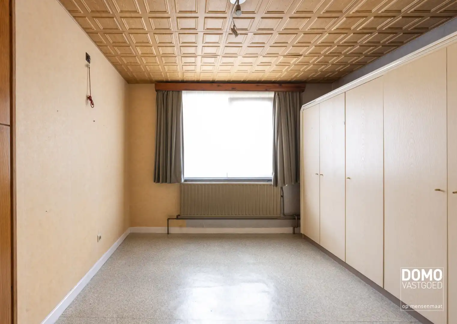 RUSTIG GELEGEN, RUIME WONING MET 4 SLAAPKAMERS, TUIN & AANGRENZENDE STUDIO MET ENERGIELABEL D GELEGEN IN ALKEN foto 16