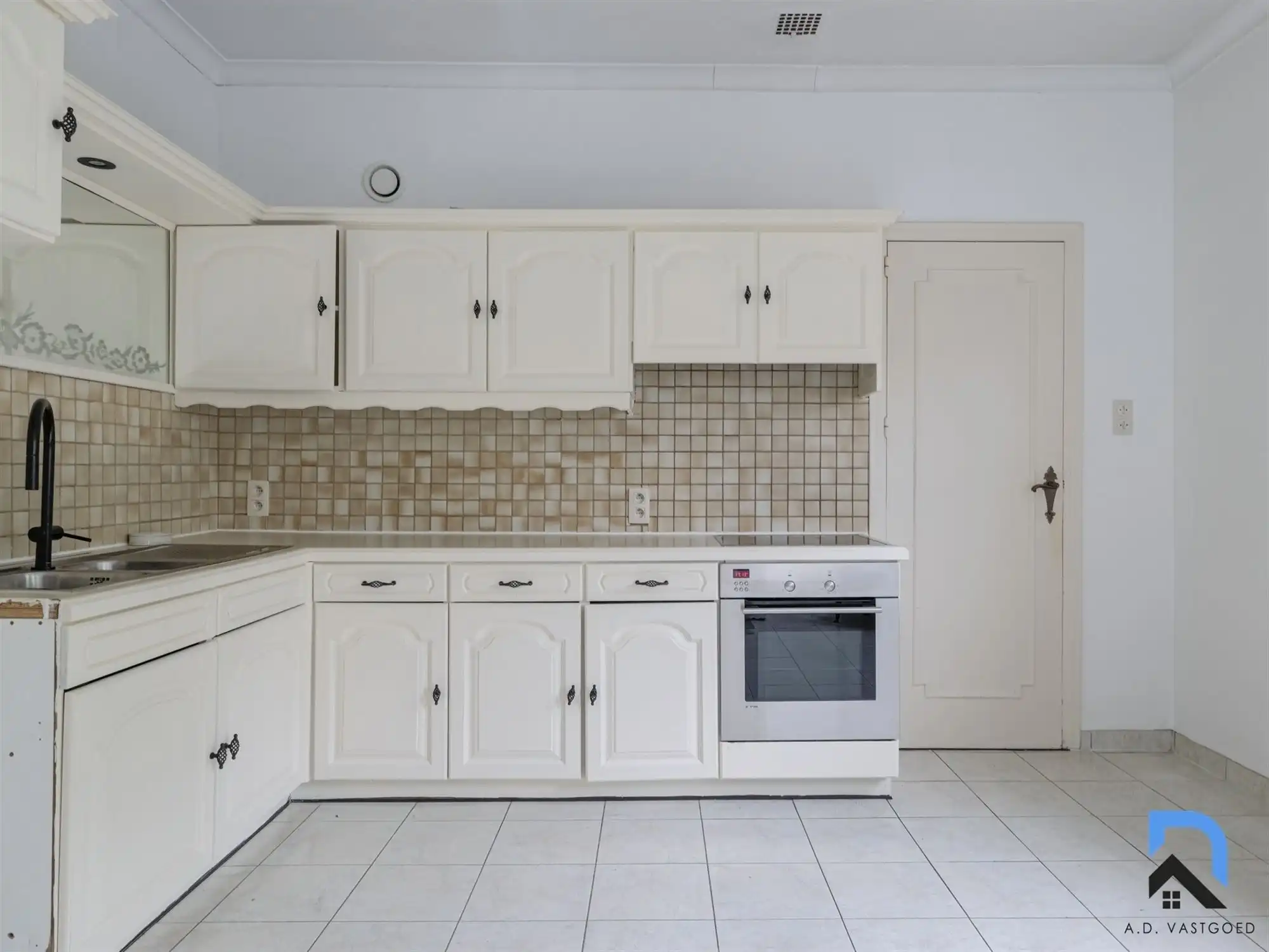 Ruime vrijstaande woning in Eigenbilzen foto 9