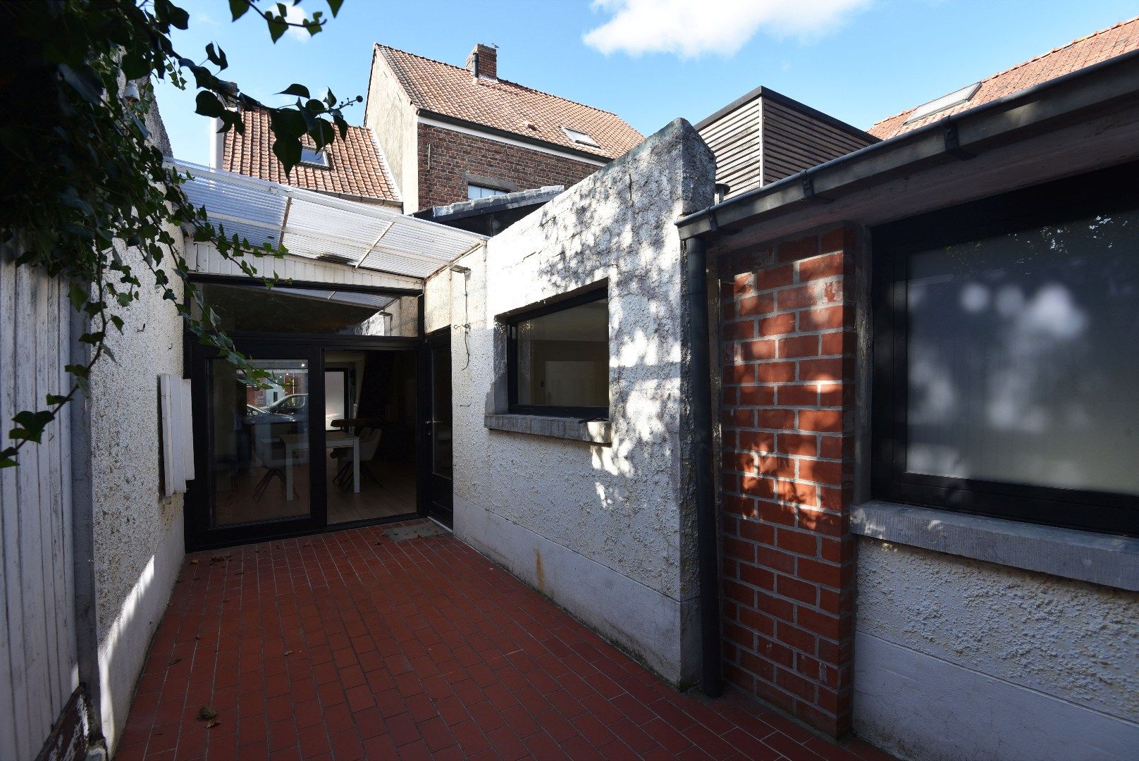 Deel gerenoveerde stadswoning te Maldegem centrum foto 3