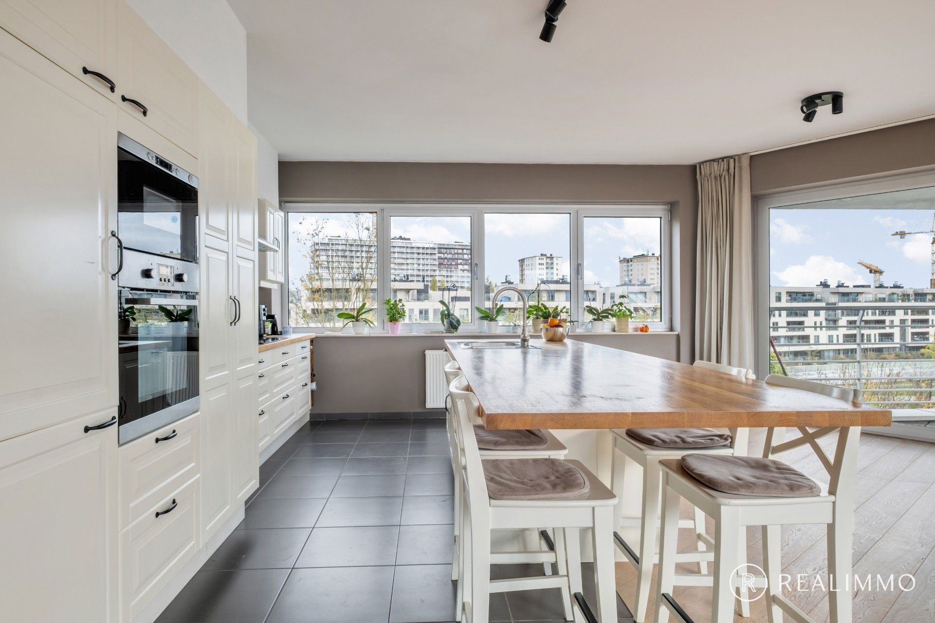 Uniek appartement op TOPlocatie met zicht op het water – Gent foto 8