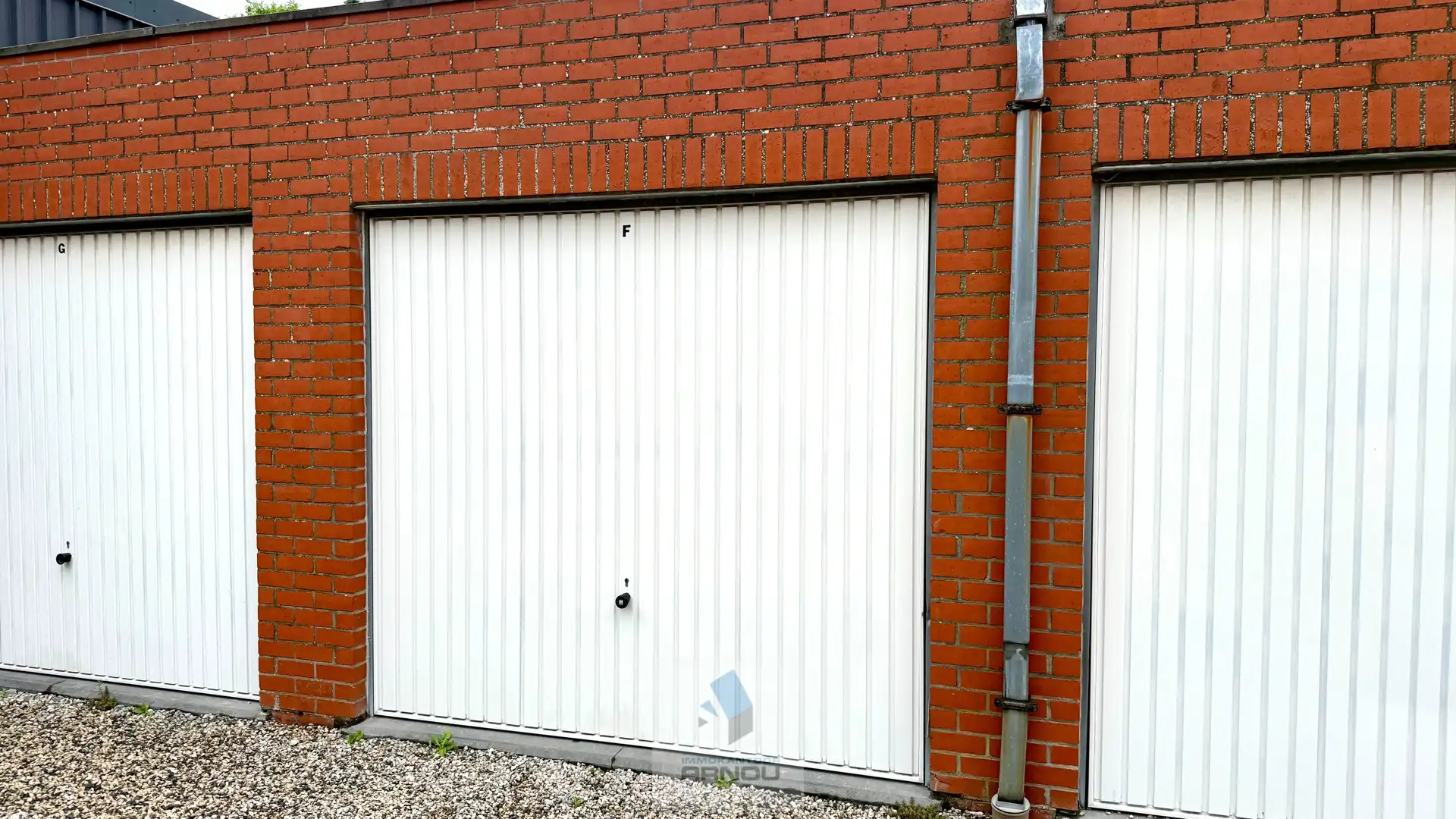 Ruim appartement met 2 slaapkamers en met garage op rustige ligging foto 13