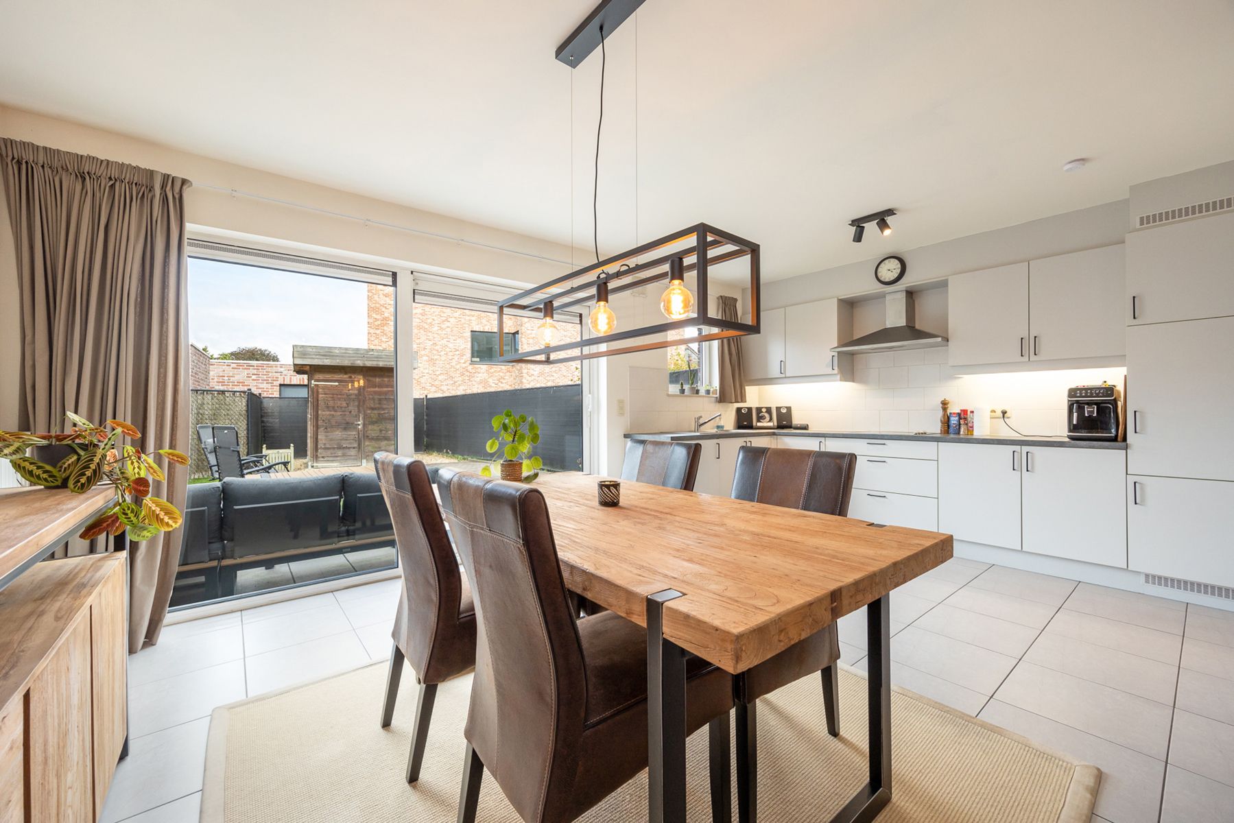 Instap-klaar GLVL-appartement (92m²) met 2 slpks en tuin foto 5