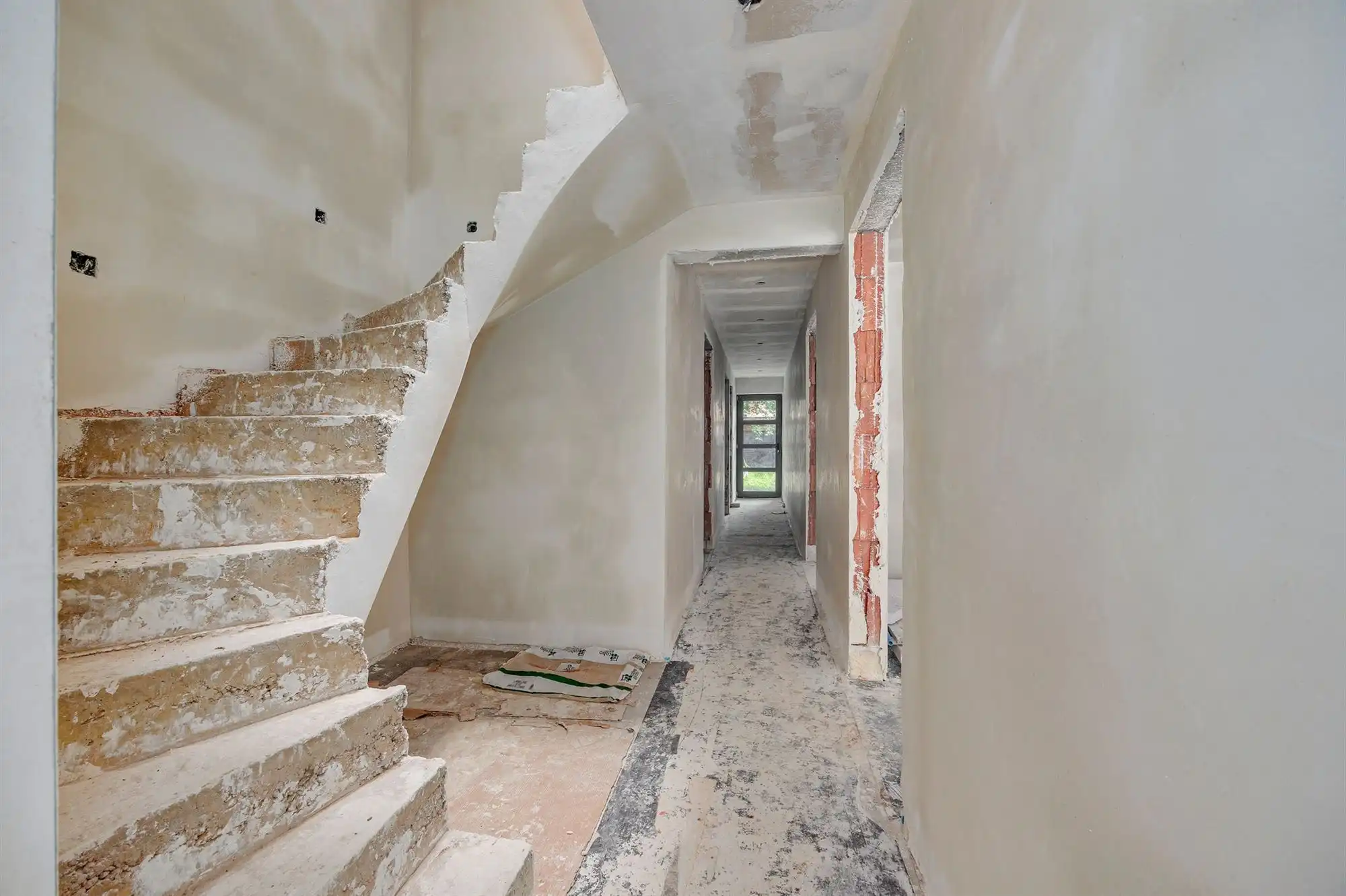 Casco gezinswoning met tuin op toplocatie in Kapellen foto 3