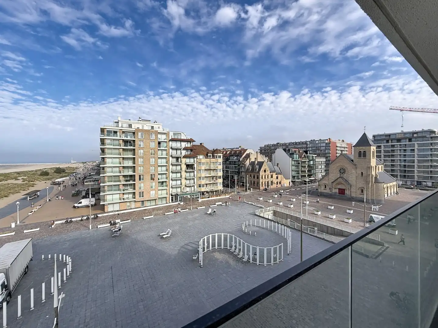 Uniek hoekappartement met zeezicht te Nieuwpoort foto 12