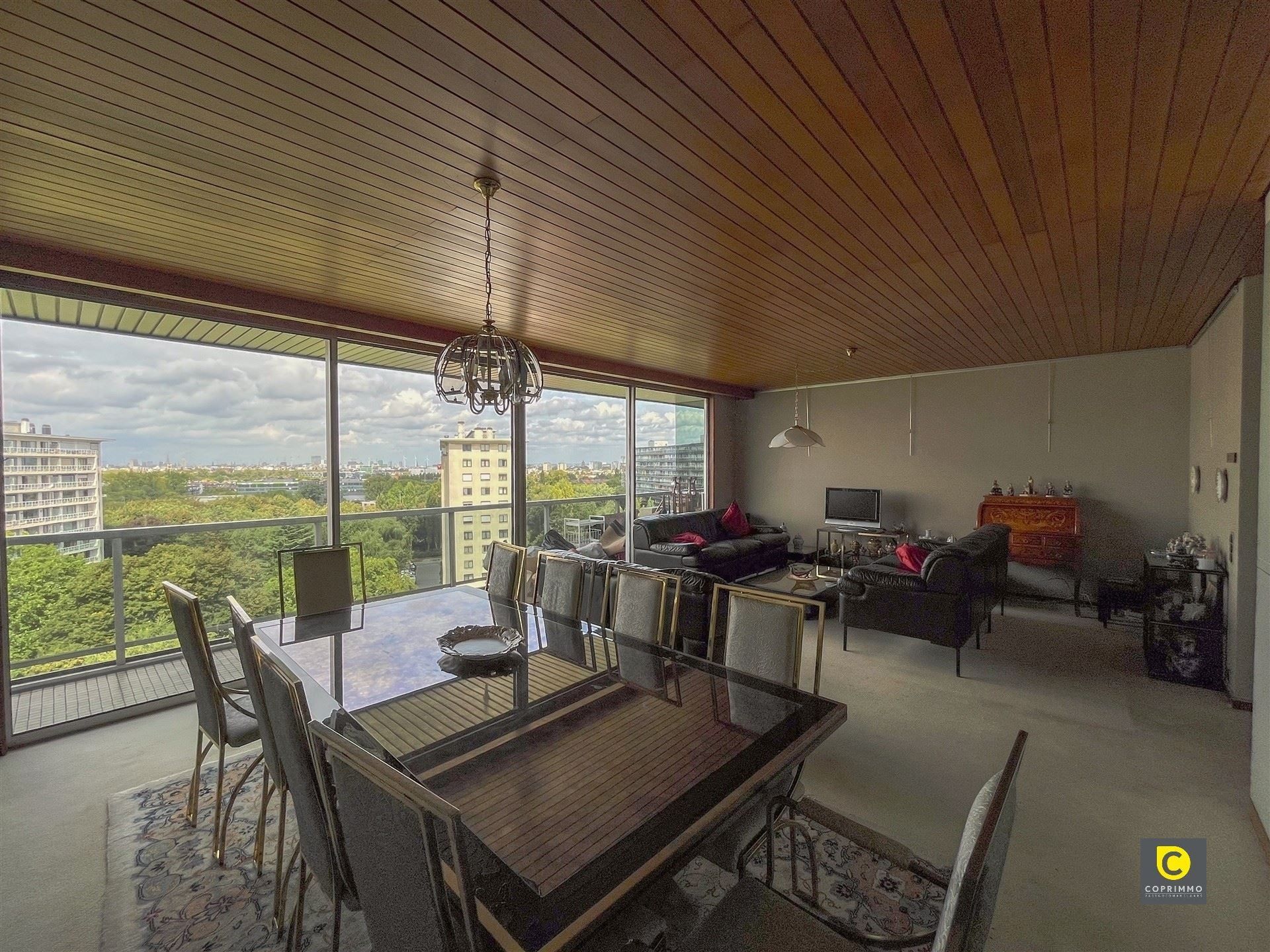 Ruim 3 slpk app. met panormaisch uitzicht! foto 3