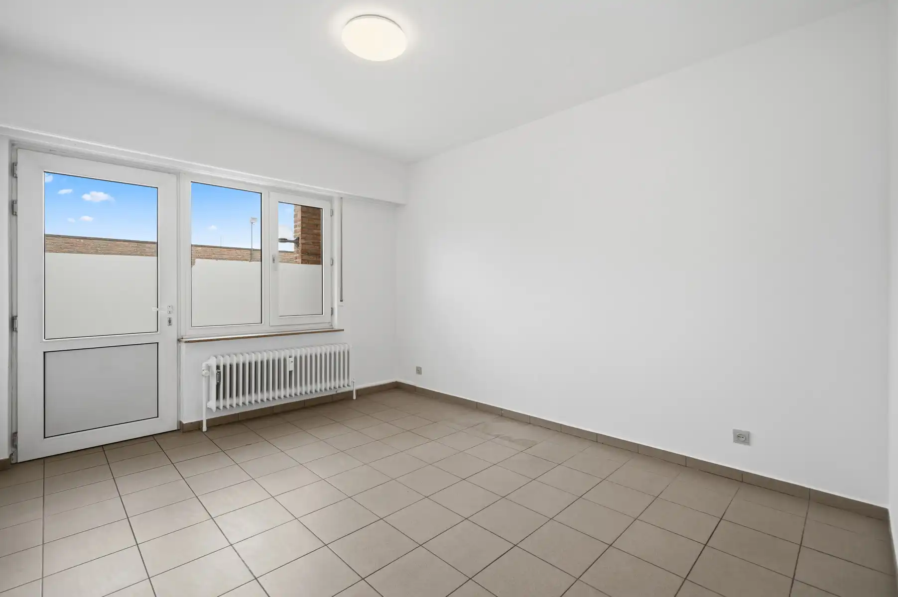 Drieslaapkamerappartement met  garagebox  te HEIST-OP-DEN-BERG foto 10