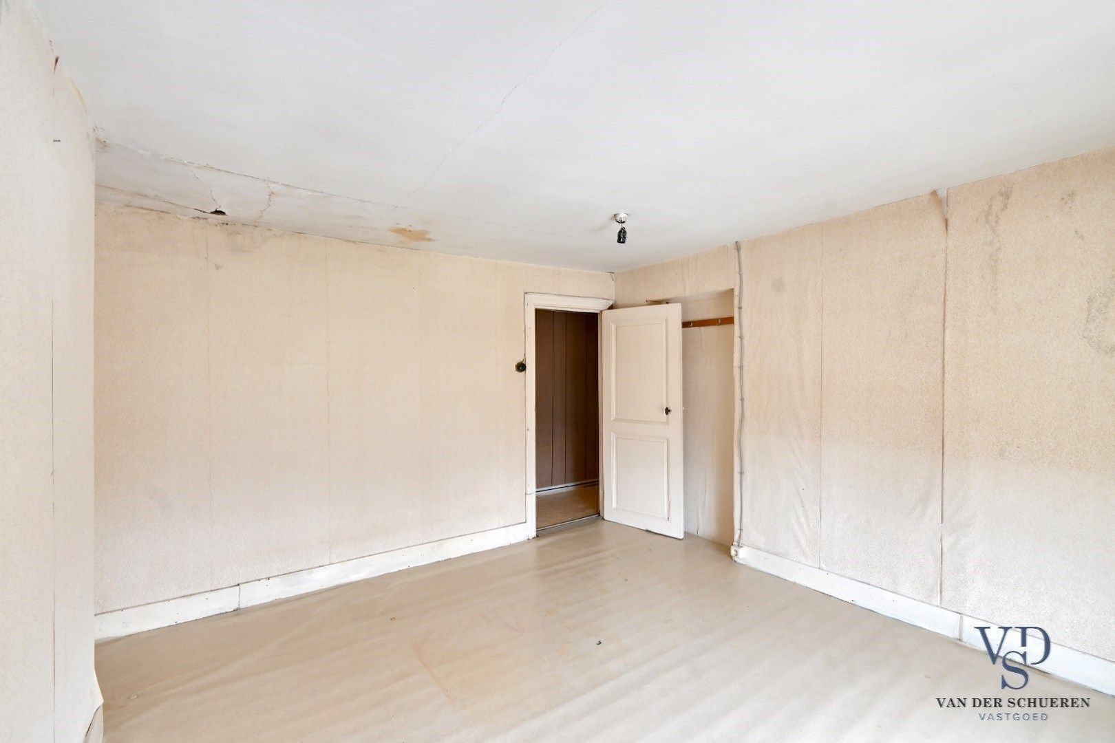 Woning met belendend perceel weiland  foto 21