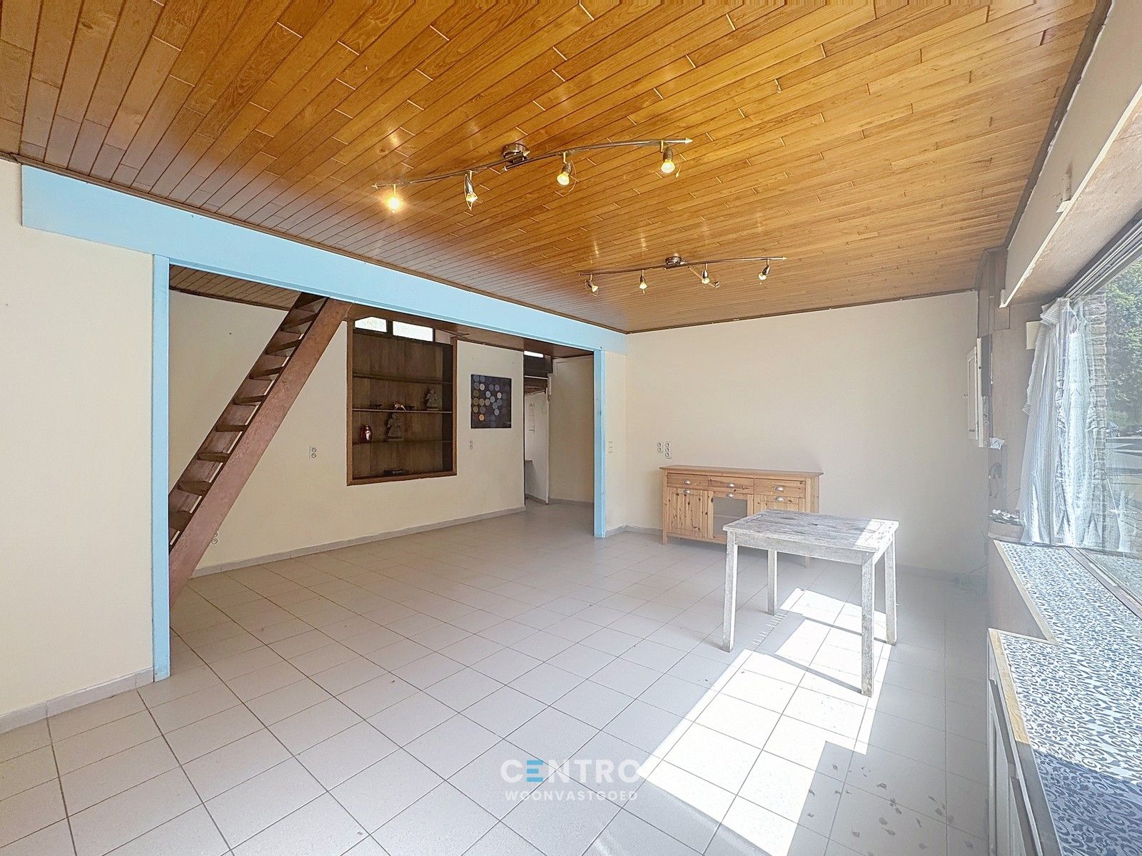 Centraal gelegen woning met 3 slpks! foto 3