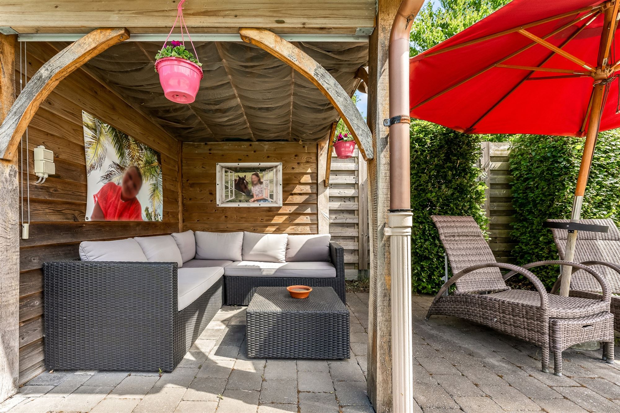 Energiezuinige woning met verwarmd zwembad en ruime garage op ideale ligging foto 23