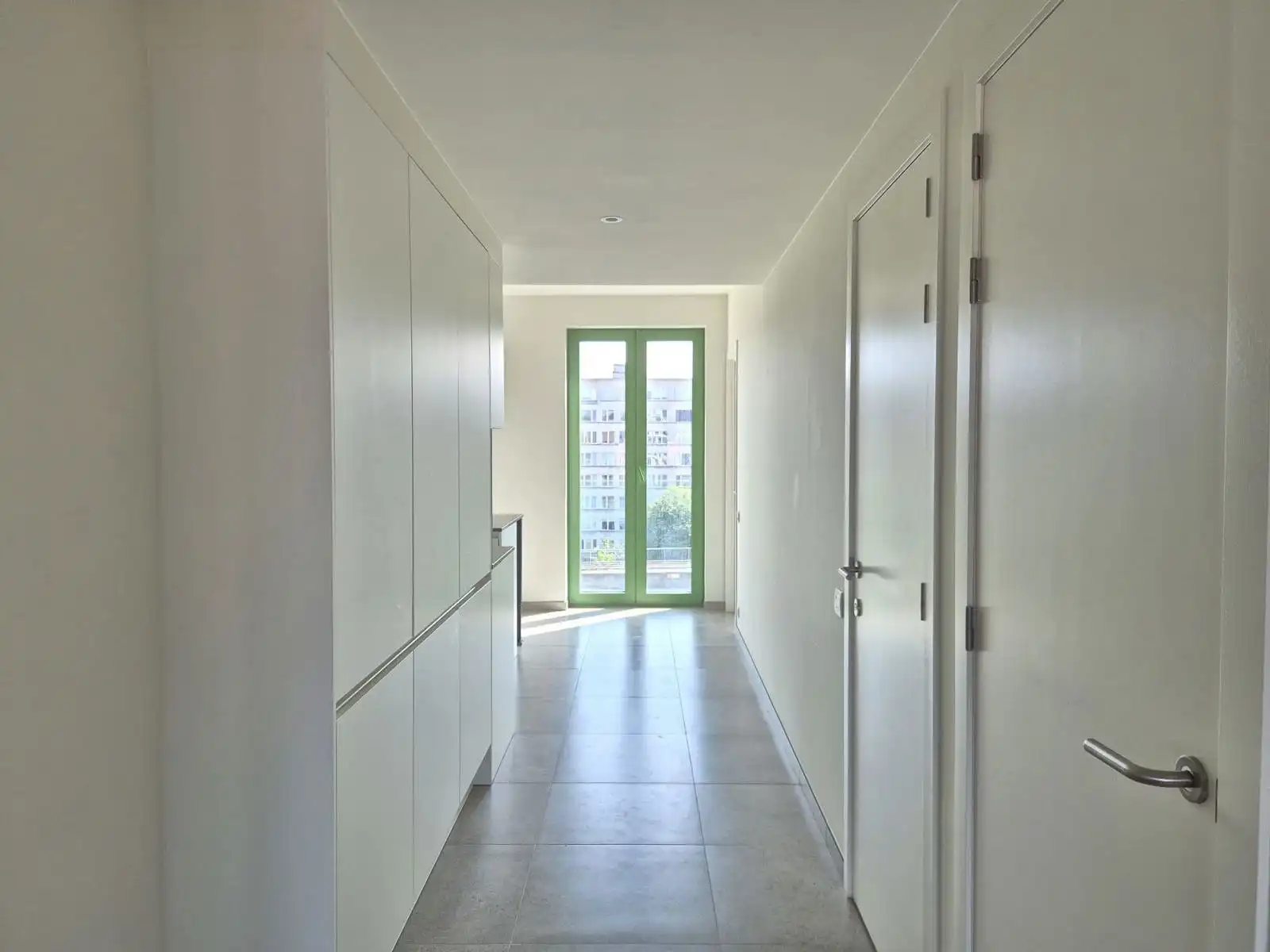 Exclusief nieuwbouw appartement met 3 slaapkamers  foto 5