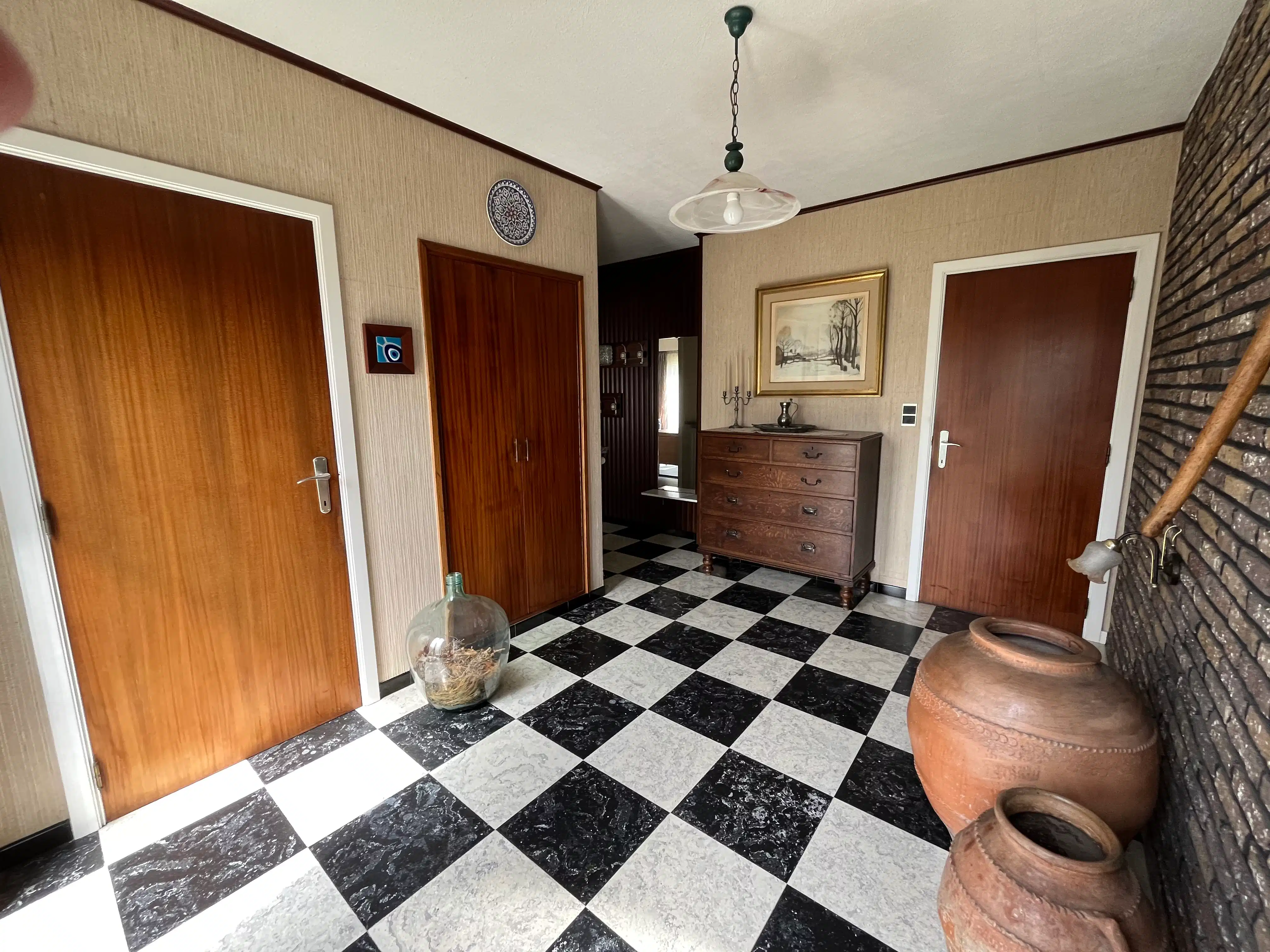 Uitstekend gelegen ruime woning foto 7