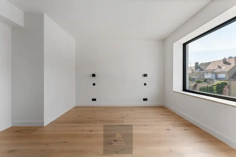 Prachtig woonappartement van 115m² met autostaanplaats op toplocatie te Nieuwpoort-Stad. foto 6