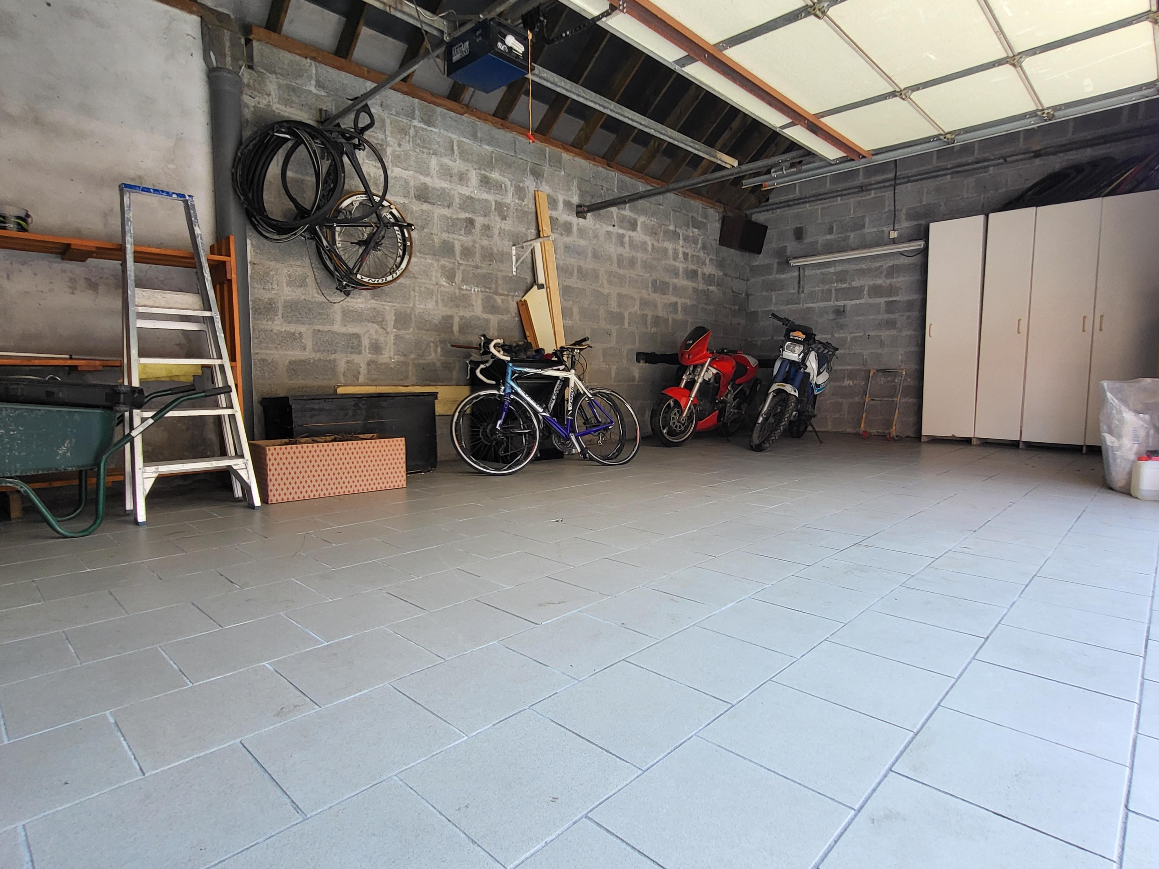 Prachtige burgerwoning op 950 m² met ruime garage en zuidgerichte tuin gelegen in de Vlaamse Ardennen.  foto 28