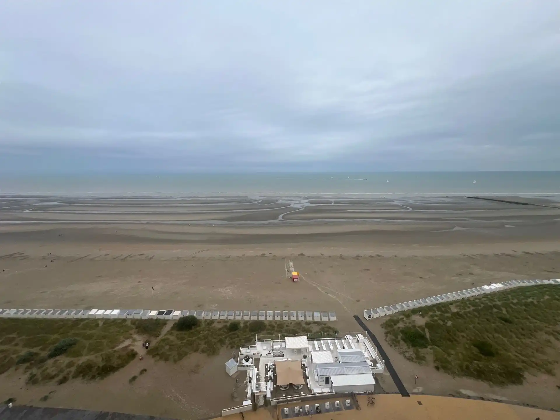Uniek penthouse met 3 slaapkamers en zeezicht foto 18