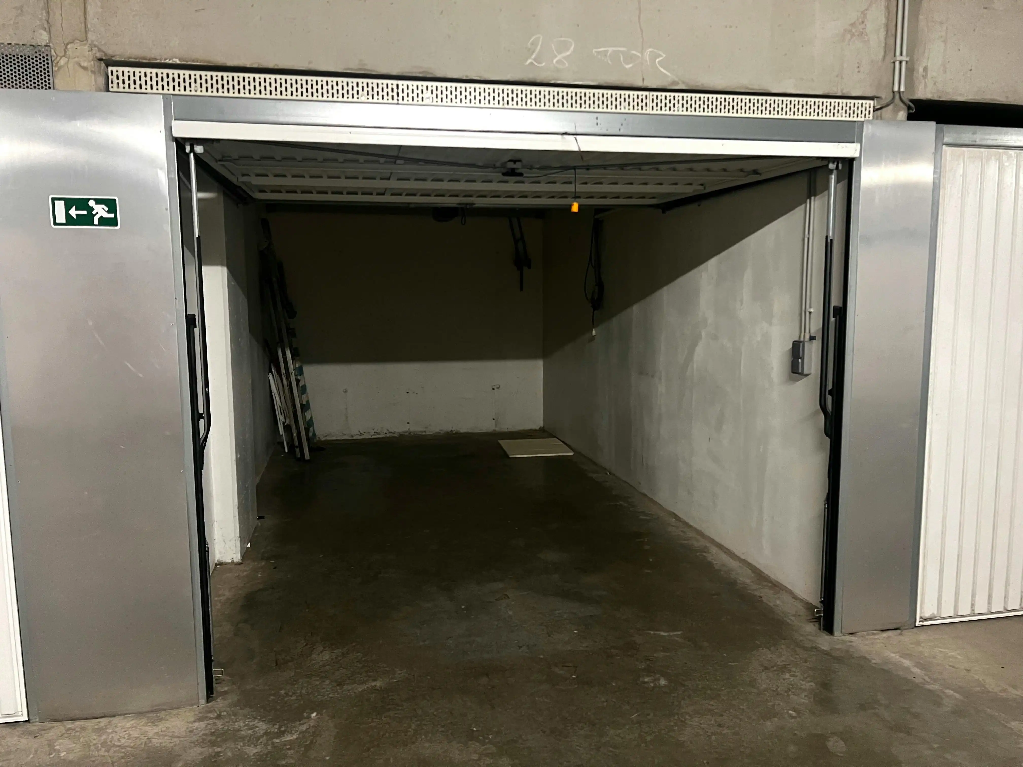 Garagebox te koop - Northlaan (Res. Infinity) te Oostende foto 3