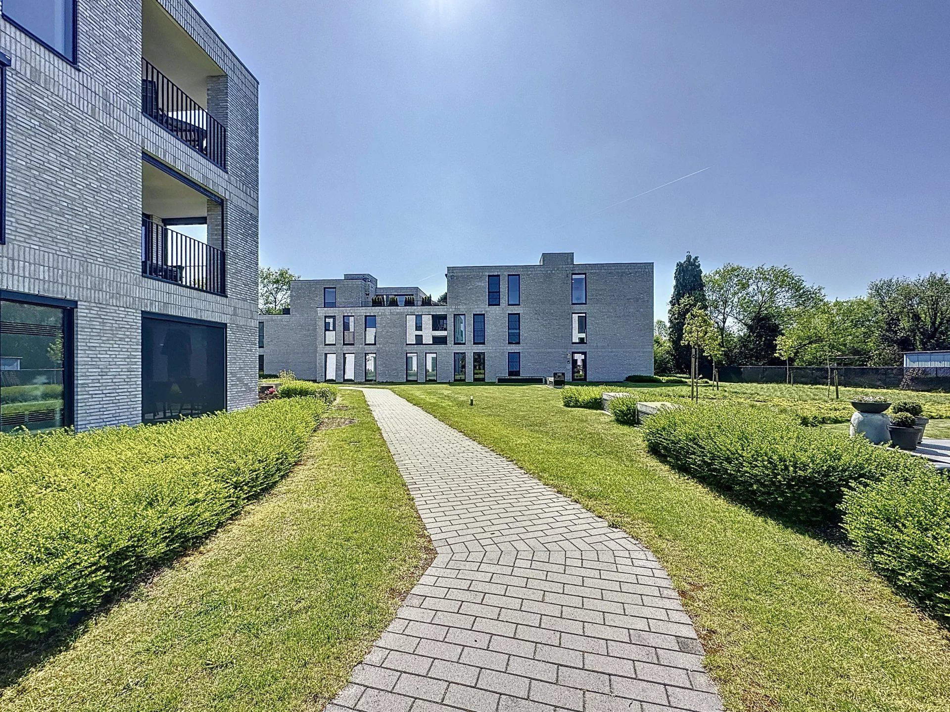 Modern dakappartement met 2 terrassen, prachtig uitzicht en luxueuze afwerking. foto 37