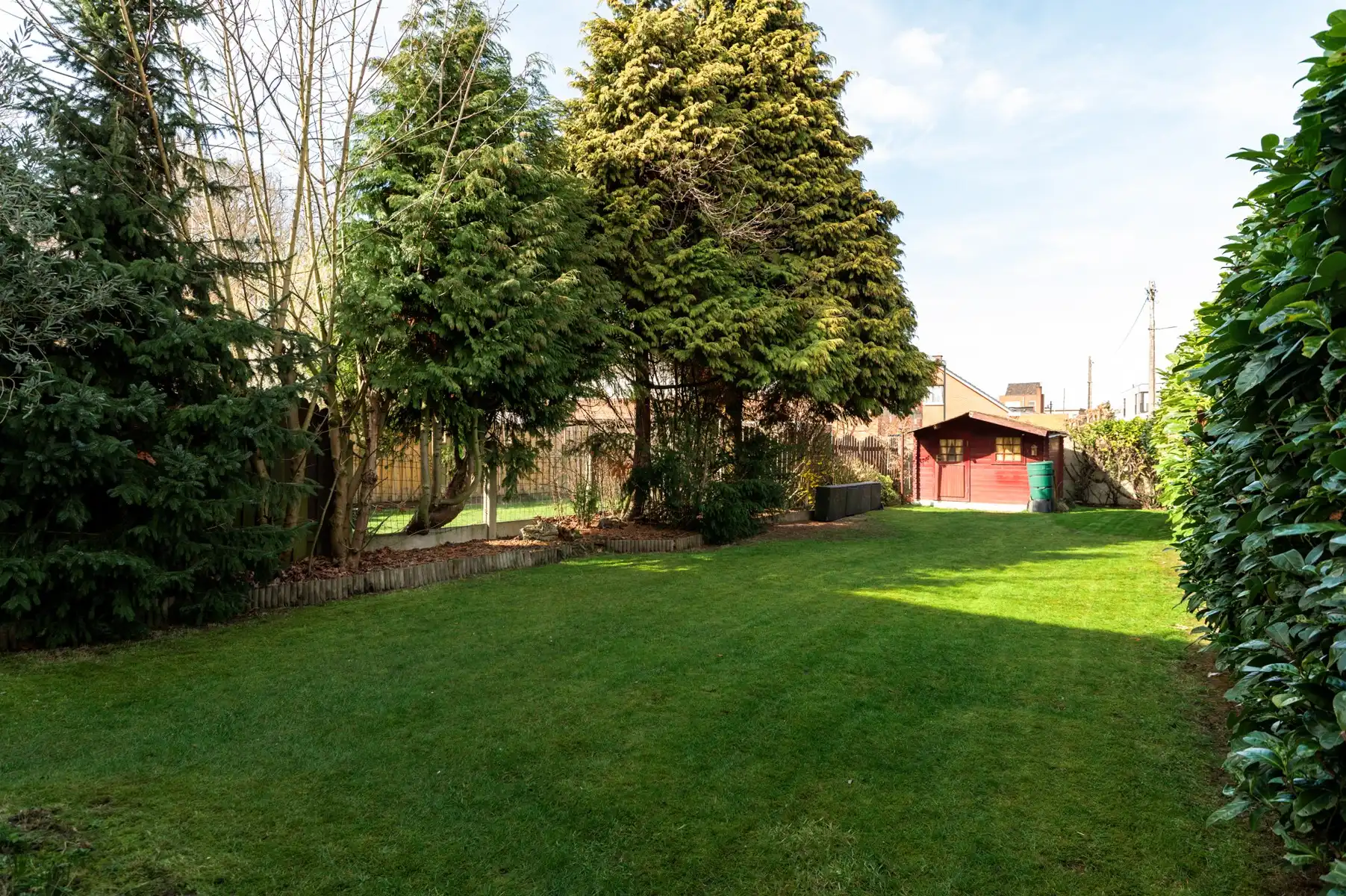 Rustig en energiezuinig wonen in doodlopende straat foto 2