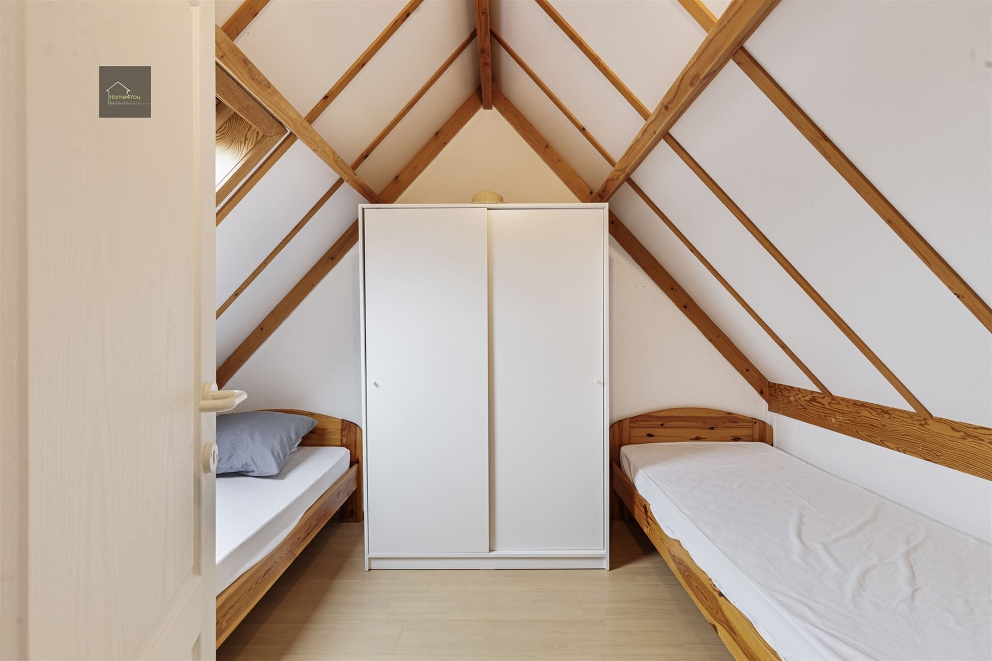 Gemoderniseerde vakantiewoning, 2 slaapkamers + staanplaats. foto 11