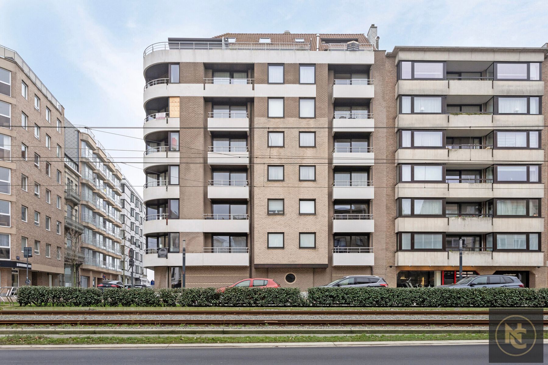 Stijlvol dakappartement met 1 slaapkamer en autostaanplaats foto 19
