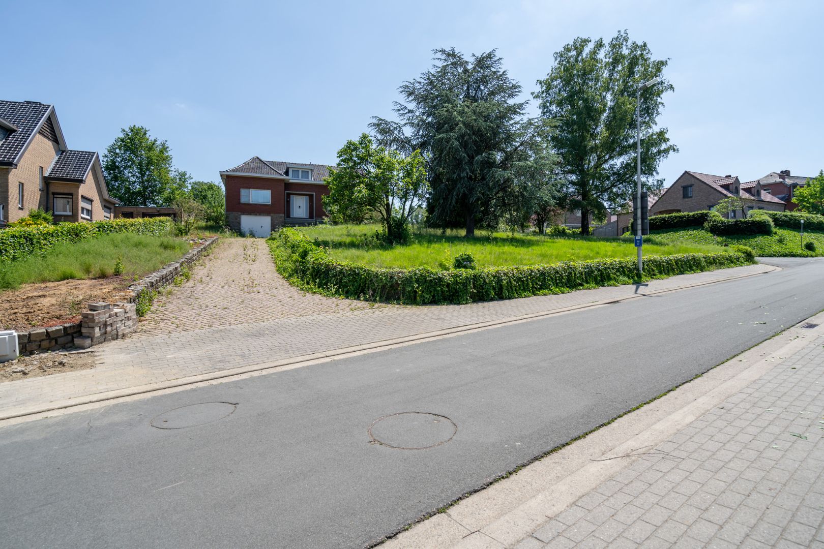 Perceel bouwgrond voor open bebouwing op 9a 37ca, zeer mooi en rustig gelegen op enkele minuutjes van het centrum foto 5