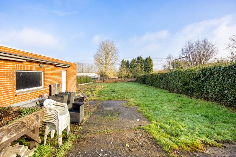 Te renoveren, goed gelegen woning op 8are 75ca foto 17