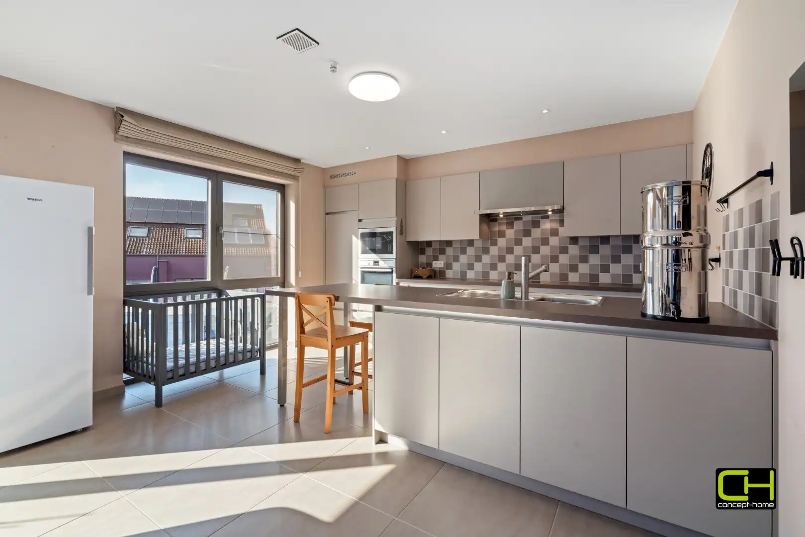 Ruim appartement met twee slaapkamers te koop in Lovendegem foto 4