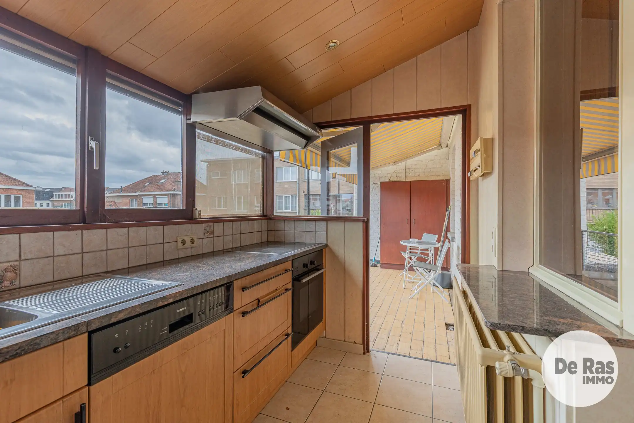 AALST – WONING MET VEEL STOCKAGERUIMTE OP TOPLOCATIE foto 4